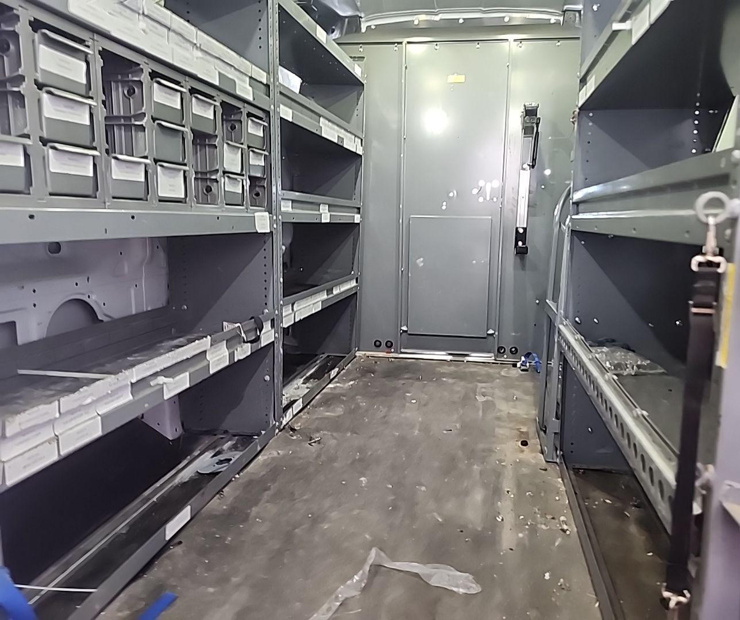 2017 Ford Transit-250   vin: 1FTYR1CM3HKB08559