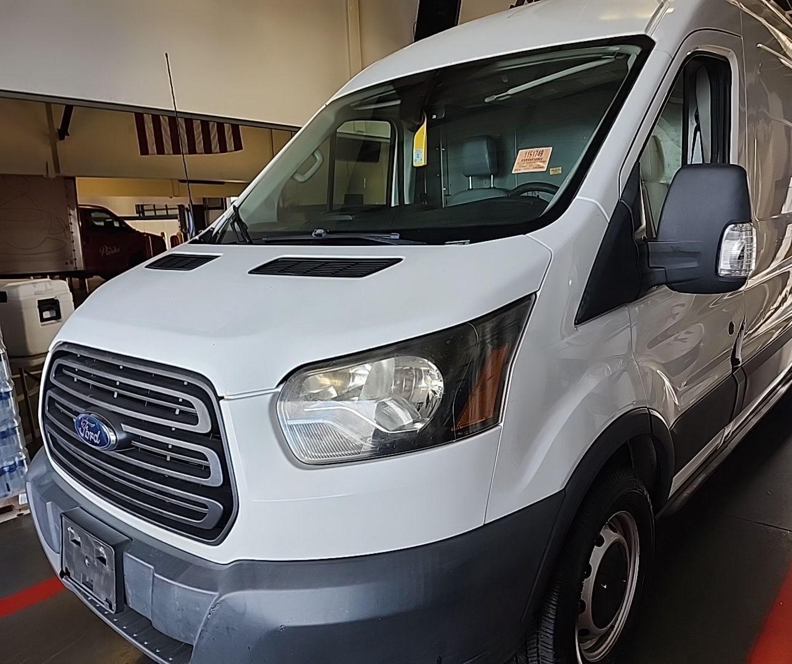 2017 Ford Transit-250   vin: 1FTYR1CM3HKB08559