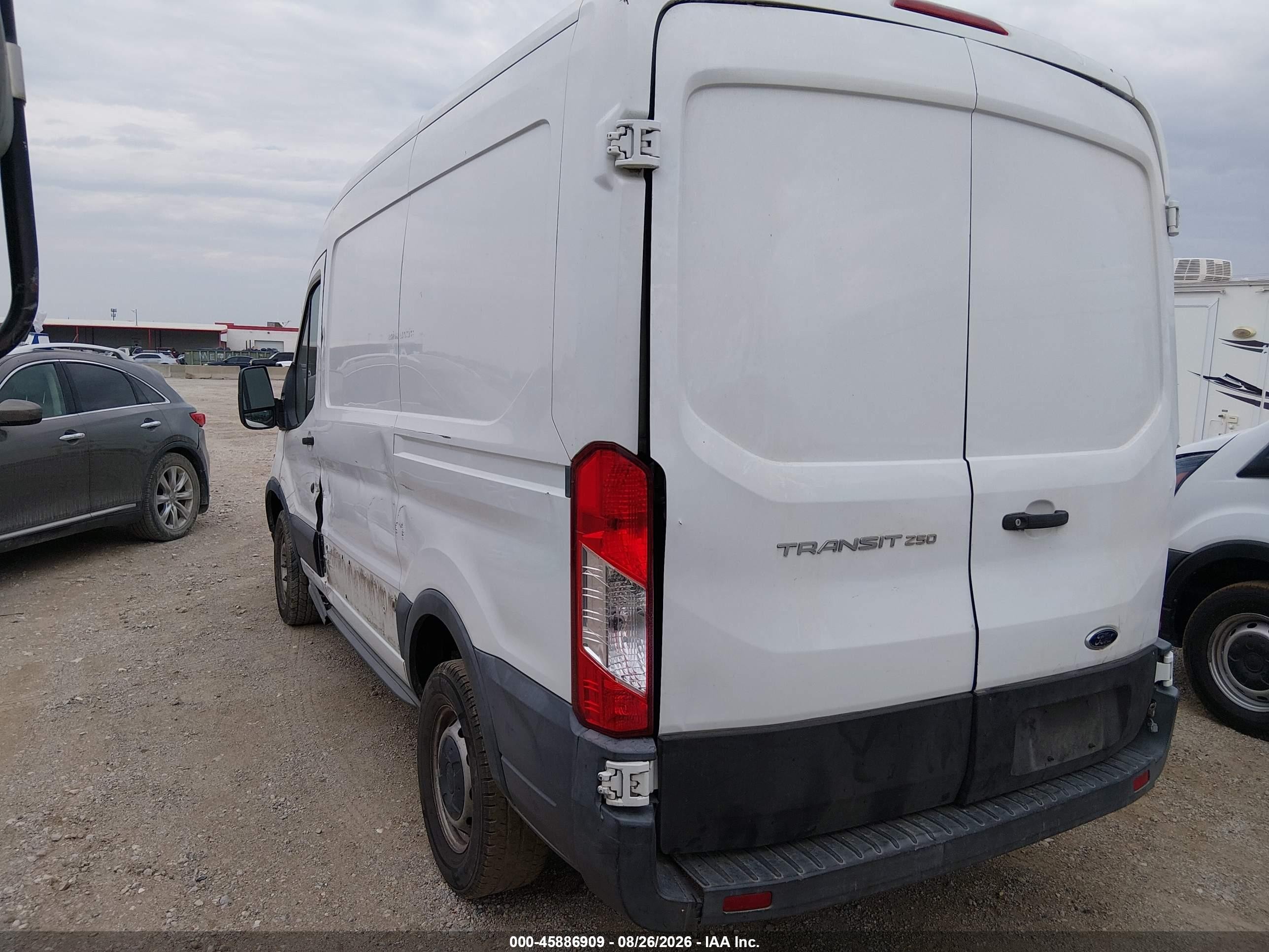 2015 Ford Transit-250 White vin: 1FTYR1CM8FKA54270