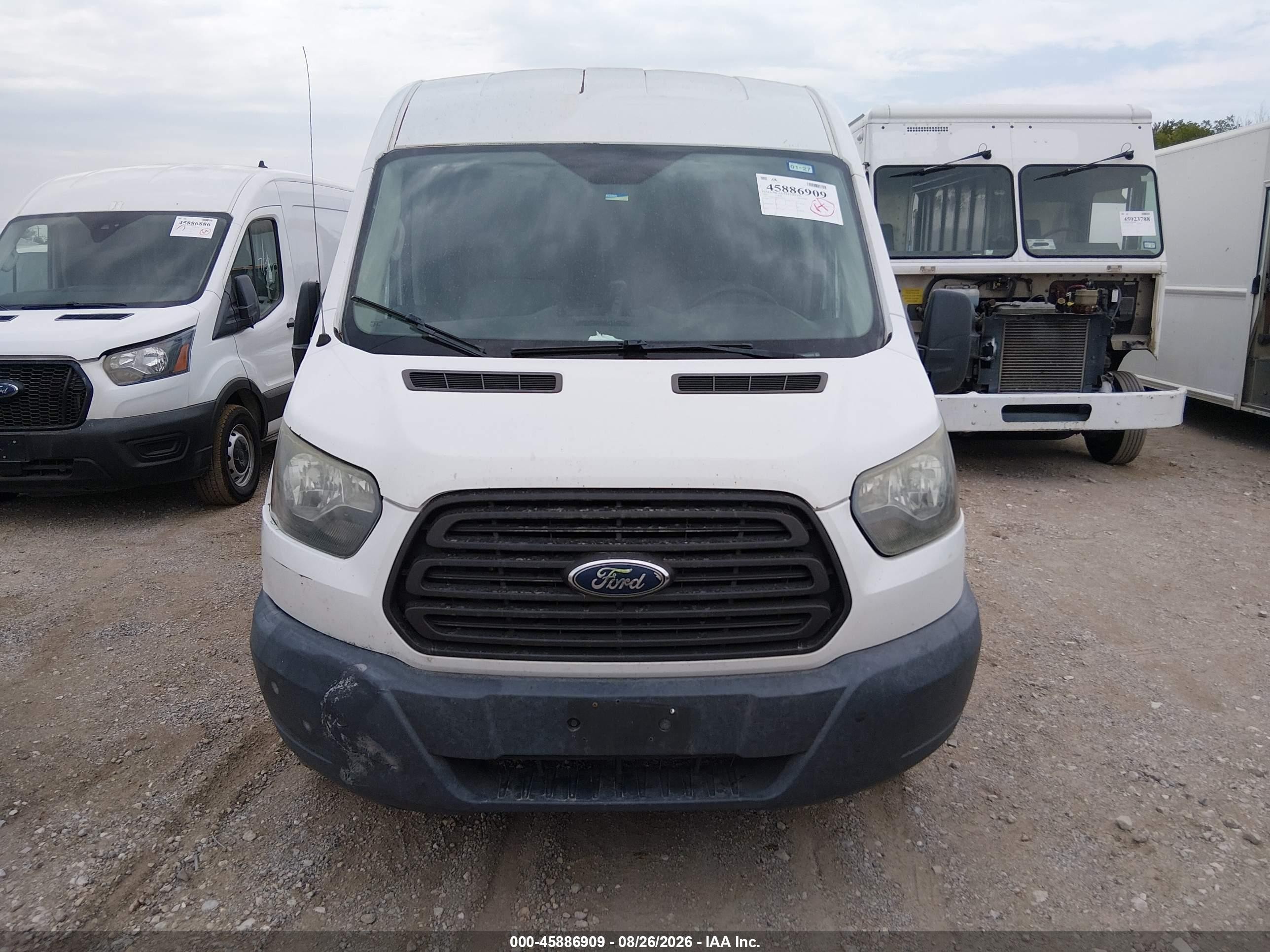 2015 Ford Transit-250 White vin: 1FTYR1CM8FKA54270
