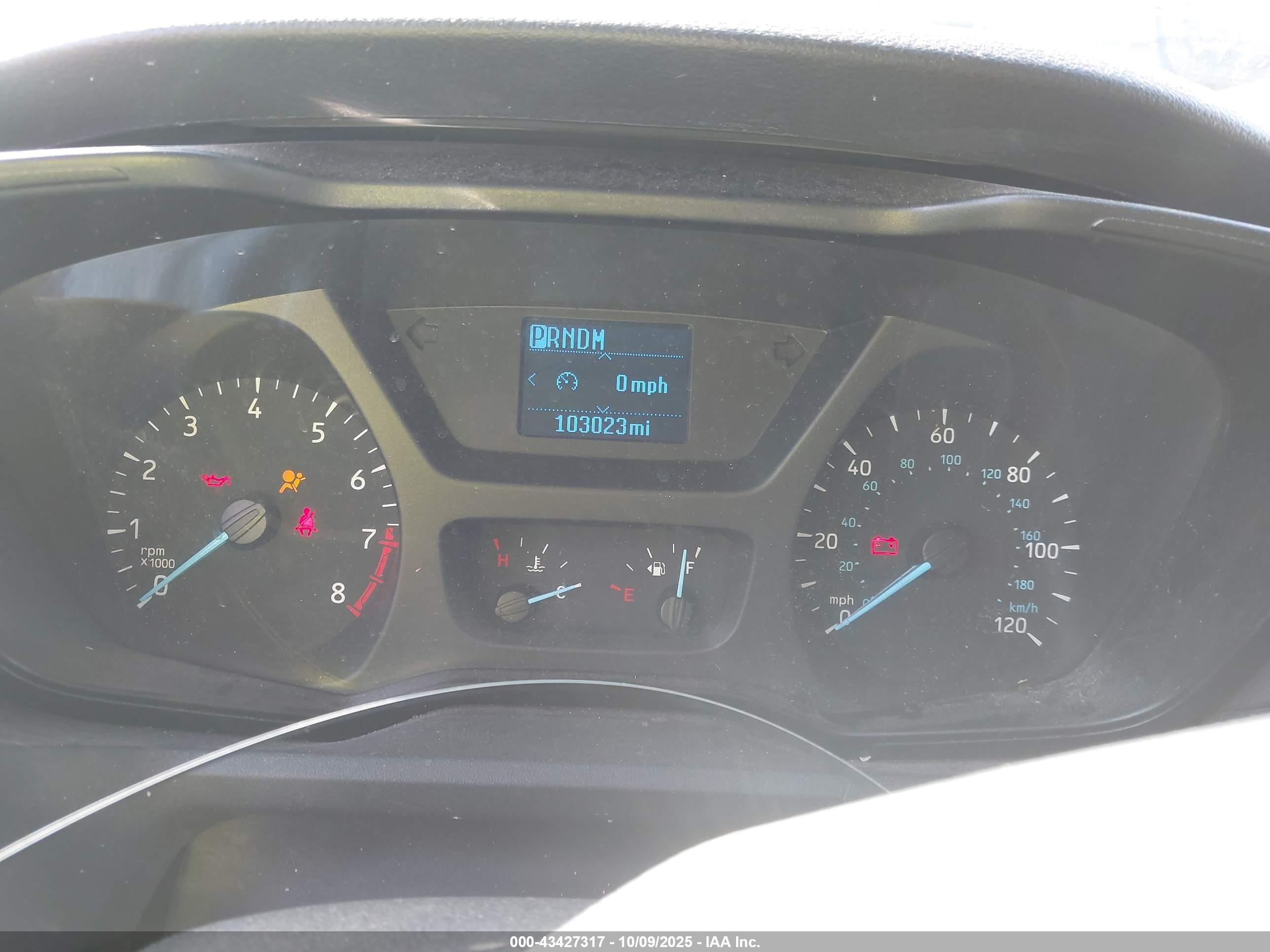 2018 Ford Transit-250   Белый vin: 1FTYR1YM9JKA64856