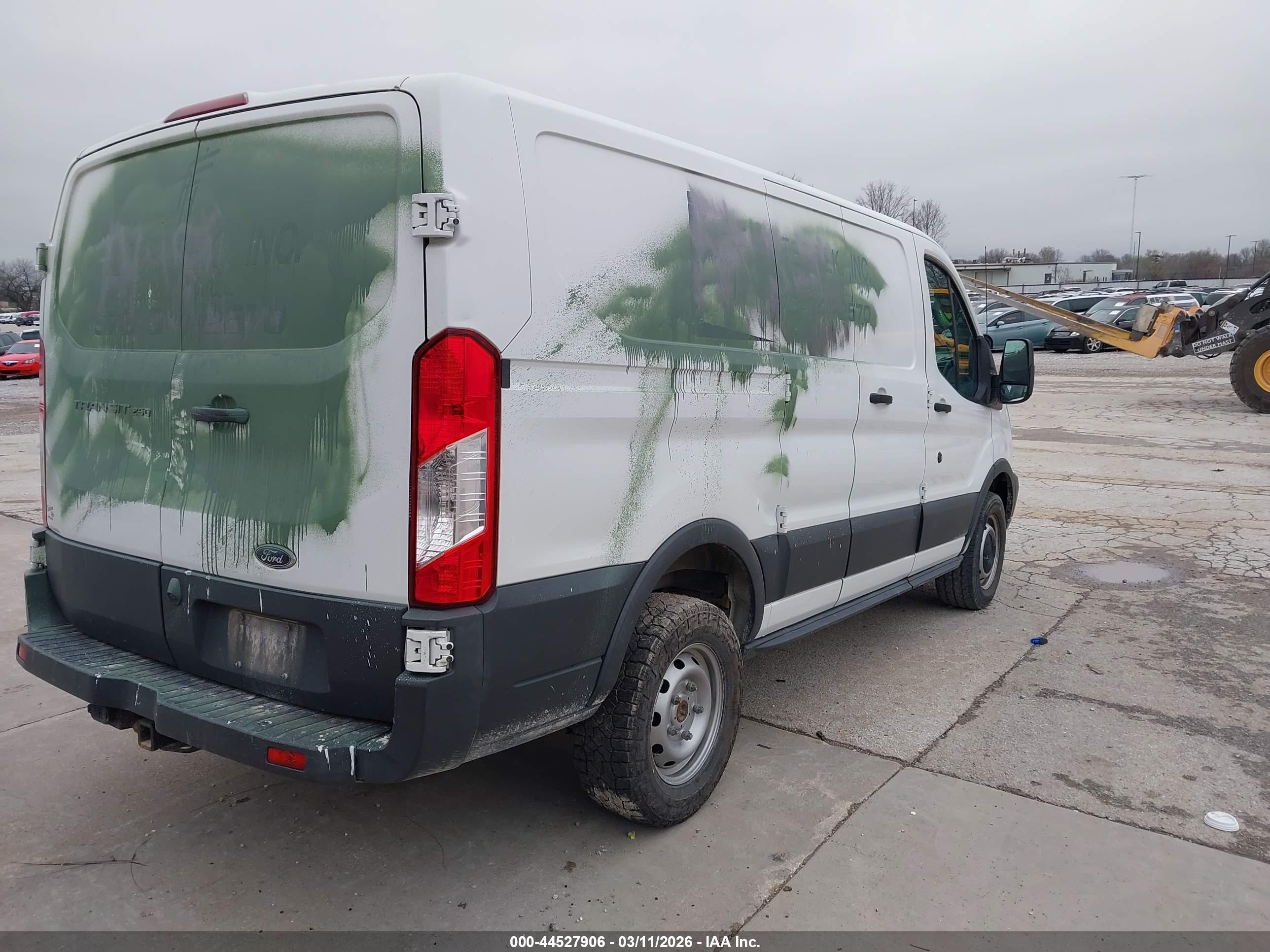 2017 Ford Transit-250 White vin: 1FTYR1ZM1HKA27549