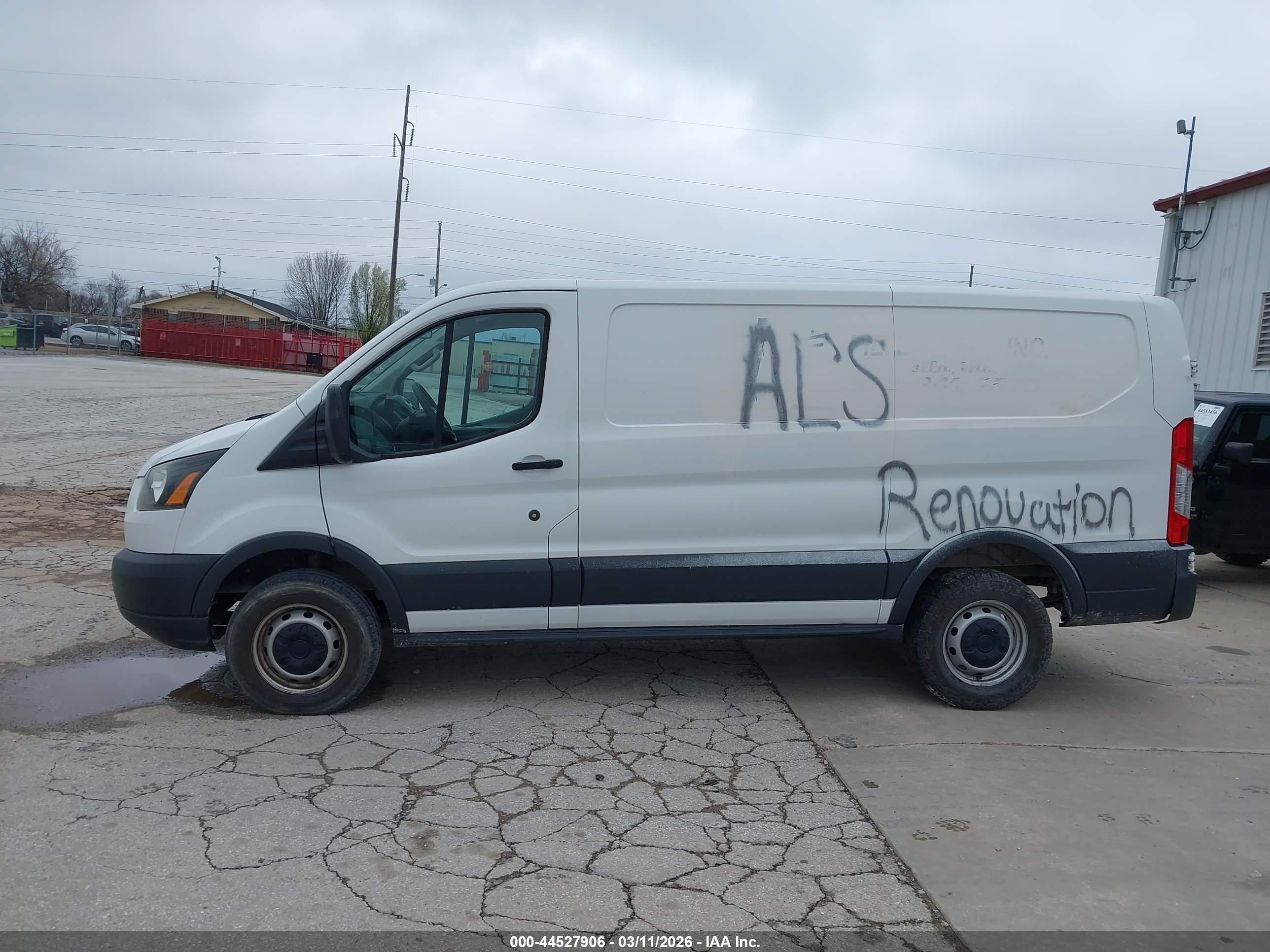 2017 Ford Transit-250 White vin: 1FTYR1ZM1HKA27549
