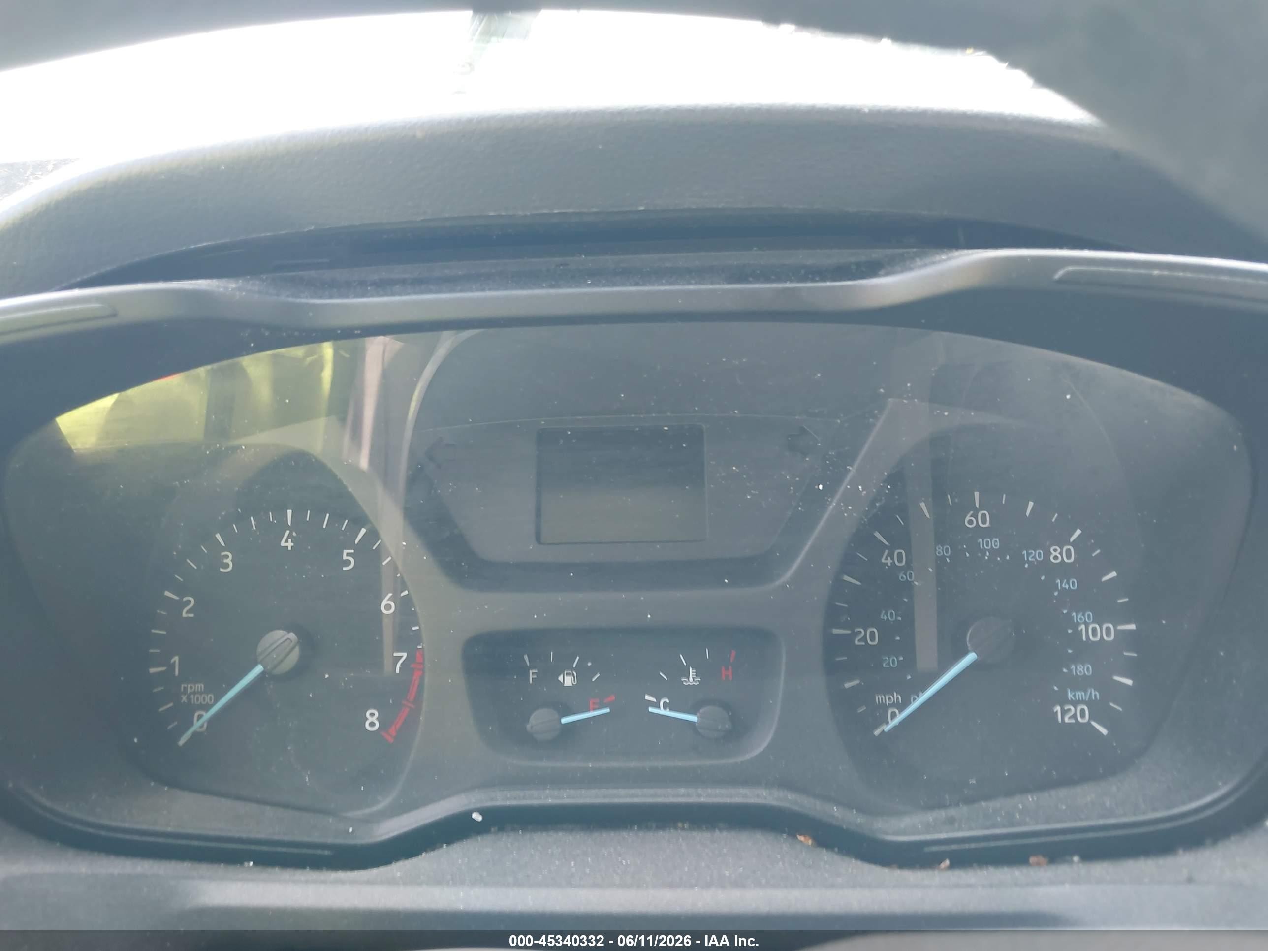 2019 Ford Transit-250 White vin: 1FTYR1ZM5KKB79406