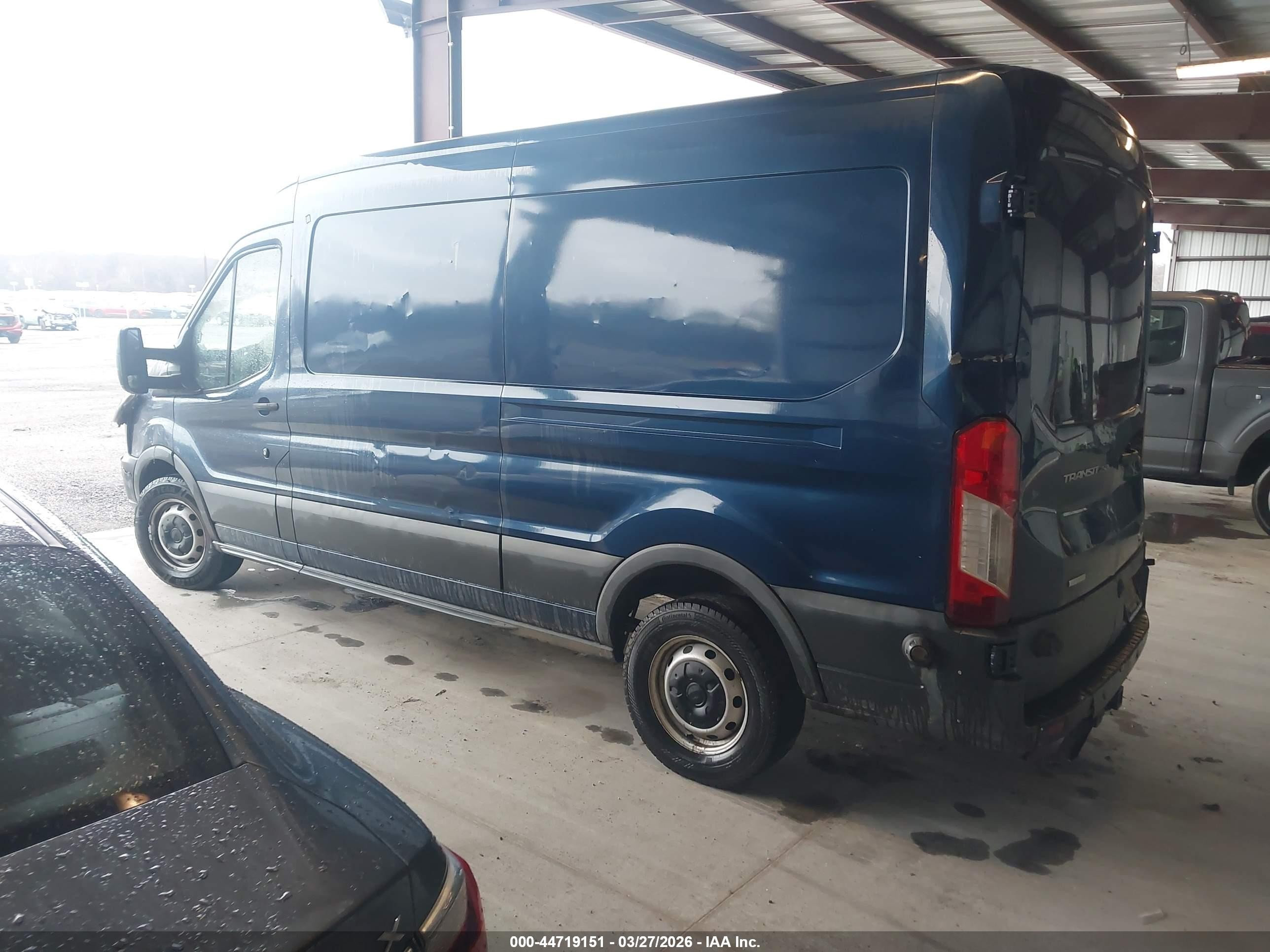 2016 Ford Transit-250   Blue vin: 1FTYR2CG6GKA31393