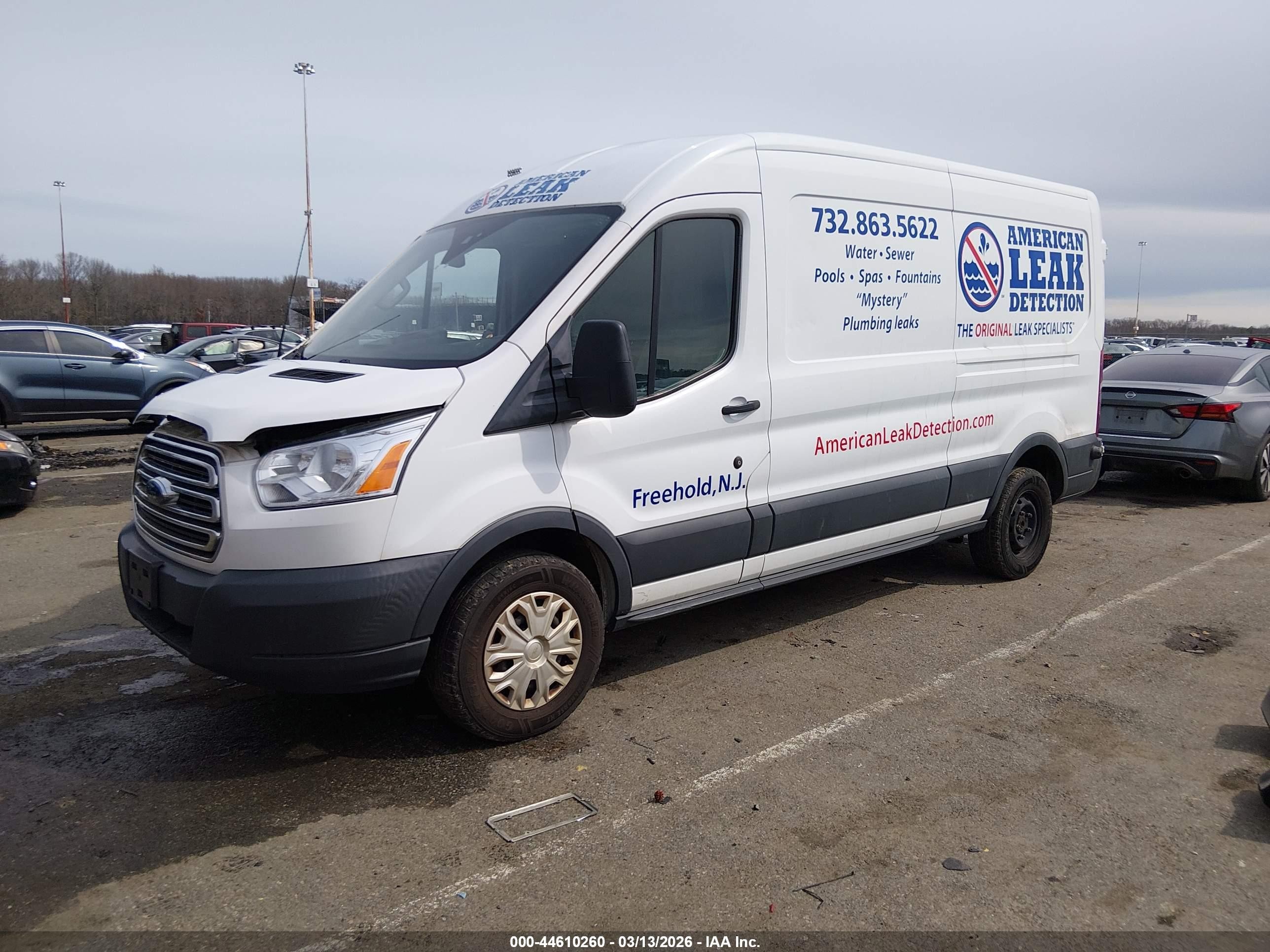 2018 Ford Transit-250   White vin: 1FTYR2CM2JKB23937