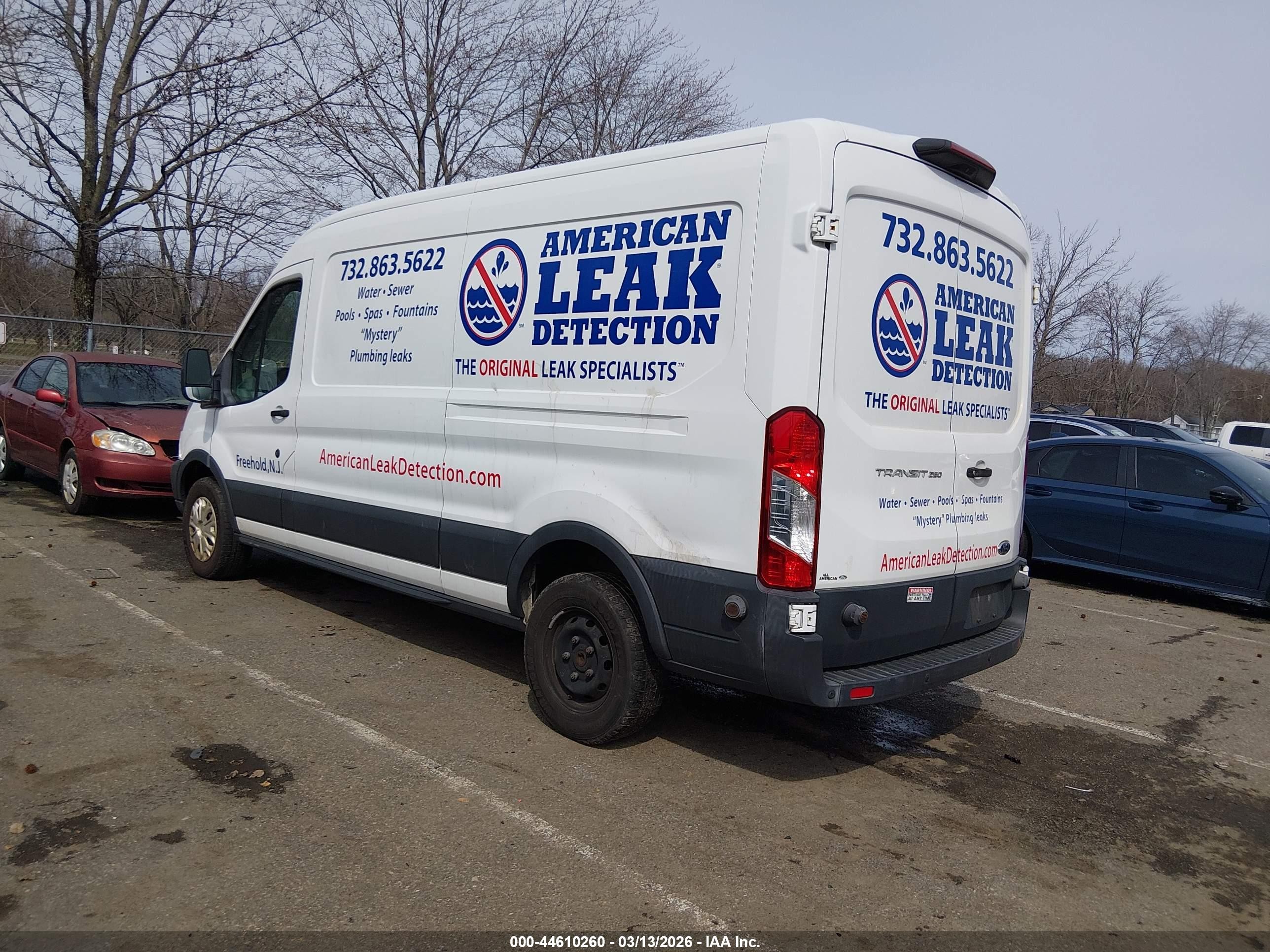 2018 Ford Transit-250   White vin: 1FTYR2CM2JKB23937