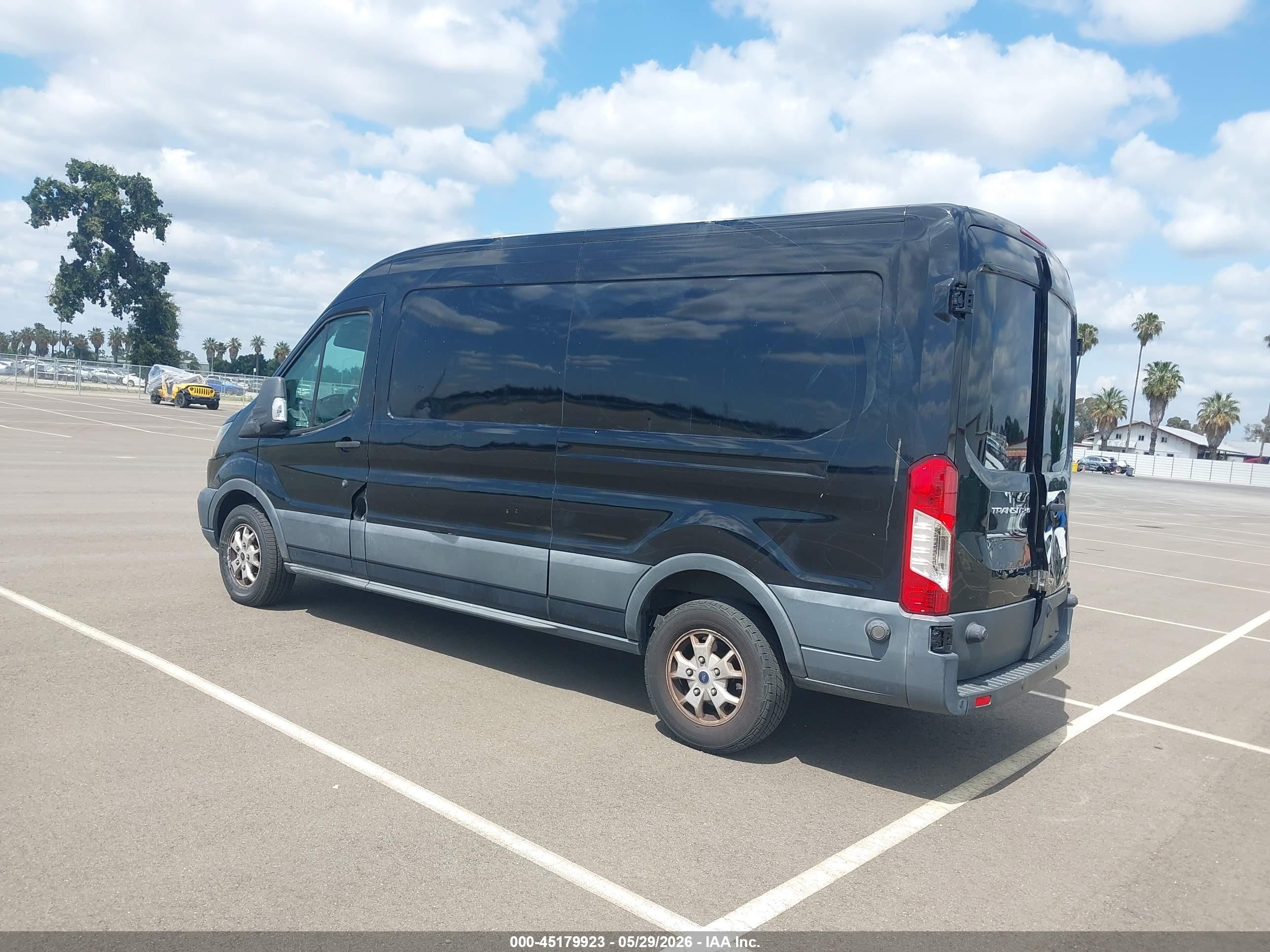 2016 Ford Transit-250   Black vin: 1FTYR2CM4GKB54471