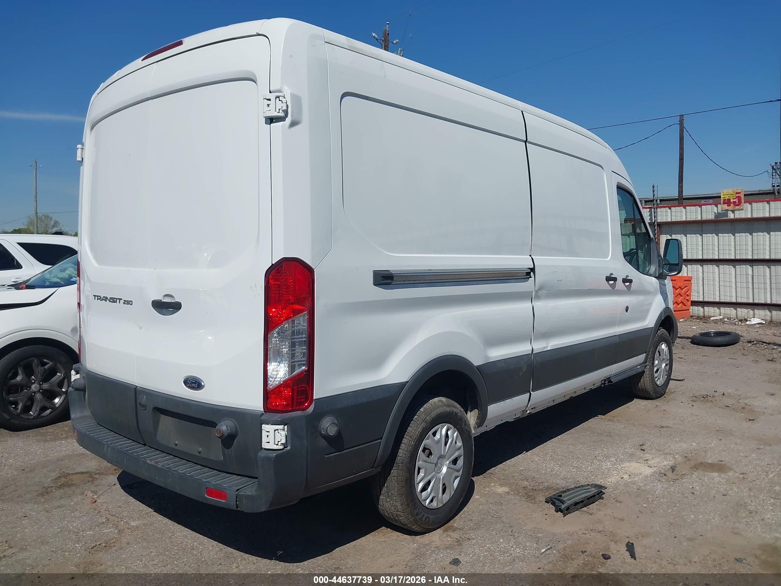 2017 Ford Transit-250   White vin: 1FTYR2CM4HKA54081