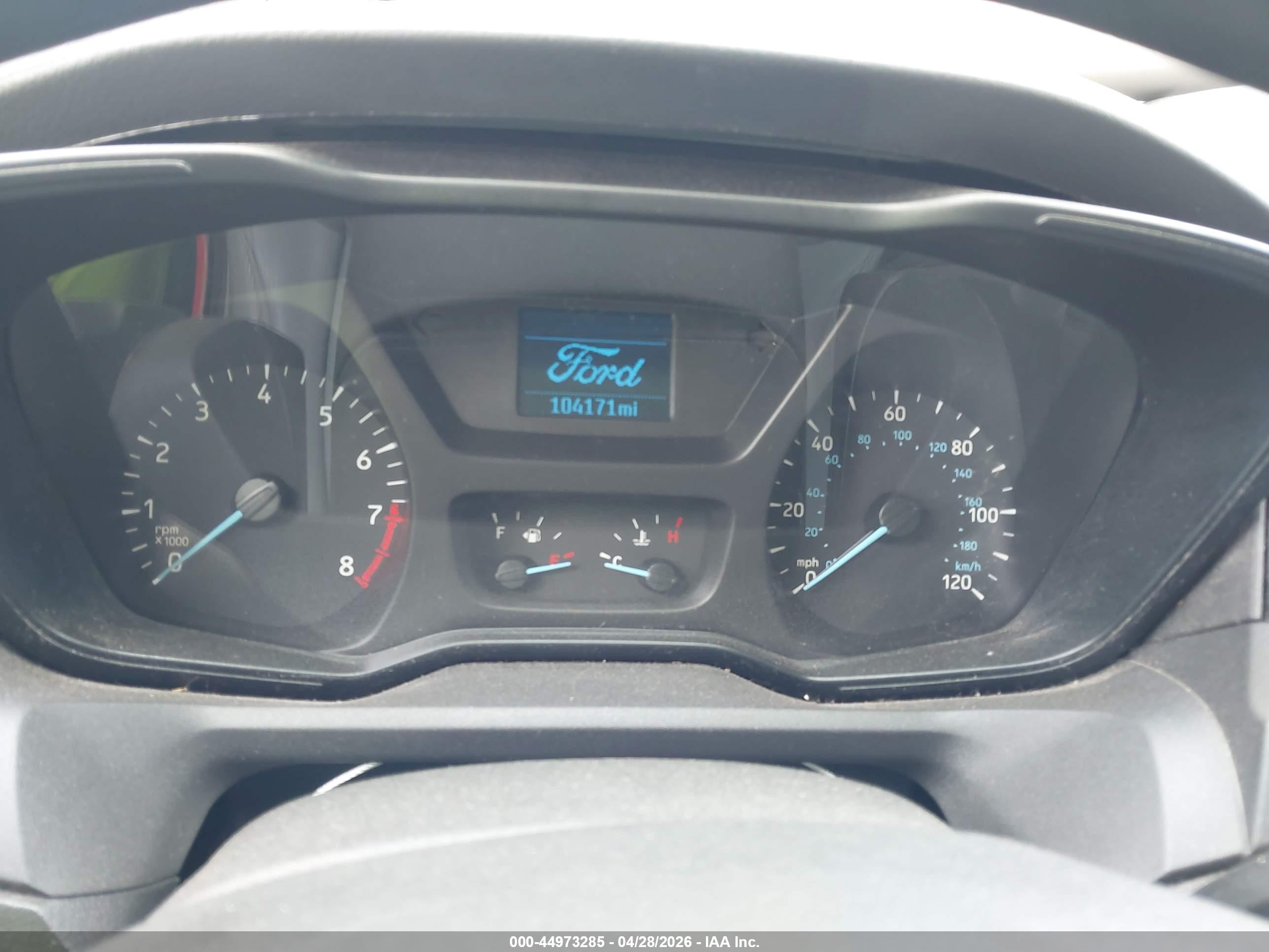 2018 Ford Transit-250   Red vin: 1FTYR2CM4JKB11174