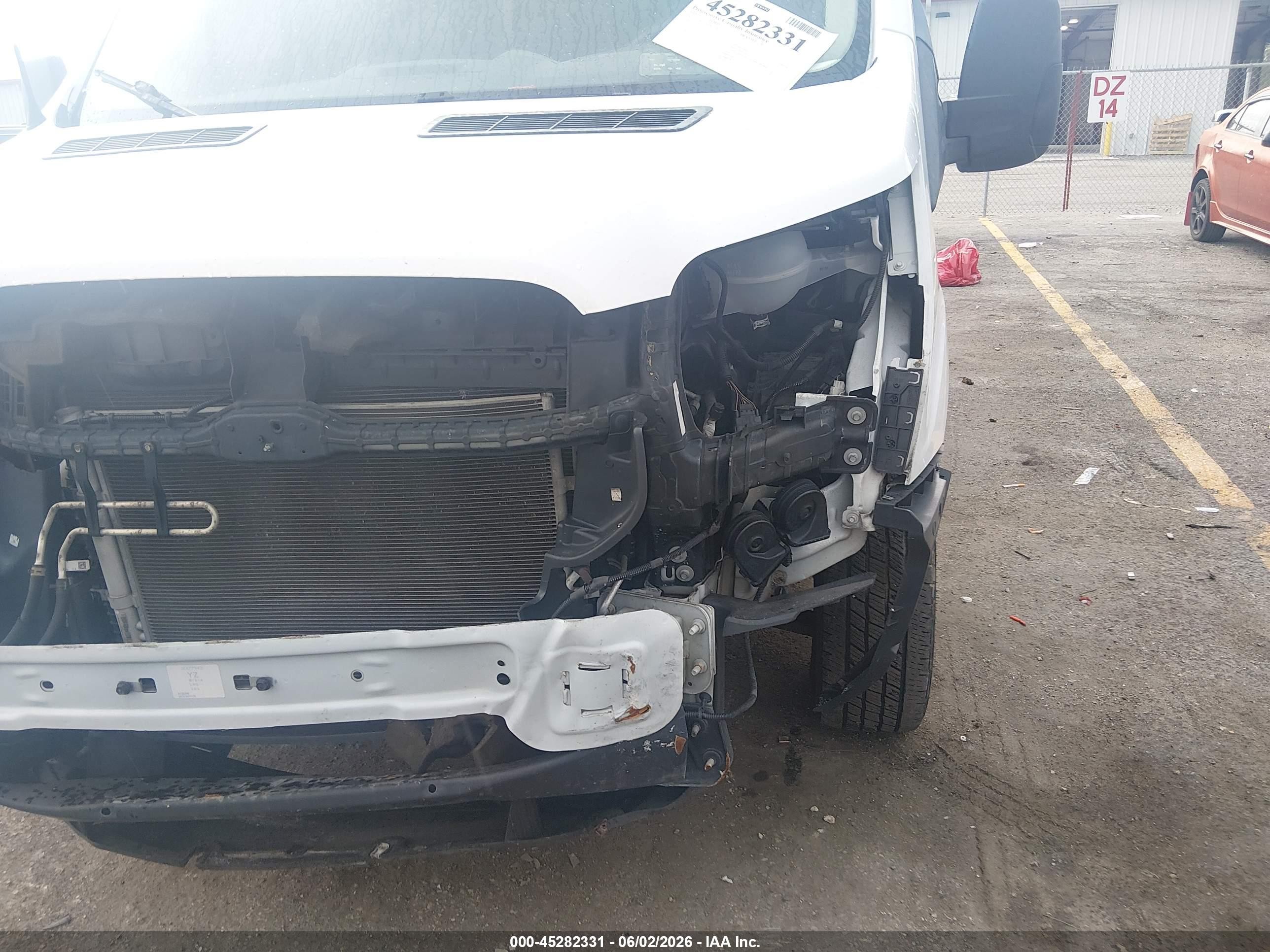 2018 Ford Transit-250   White vin: 1FTYR2CM5JKA77942