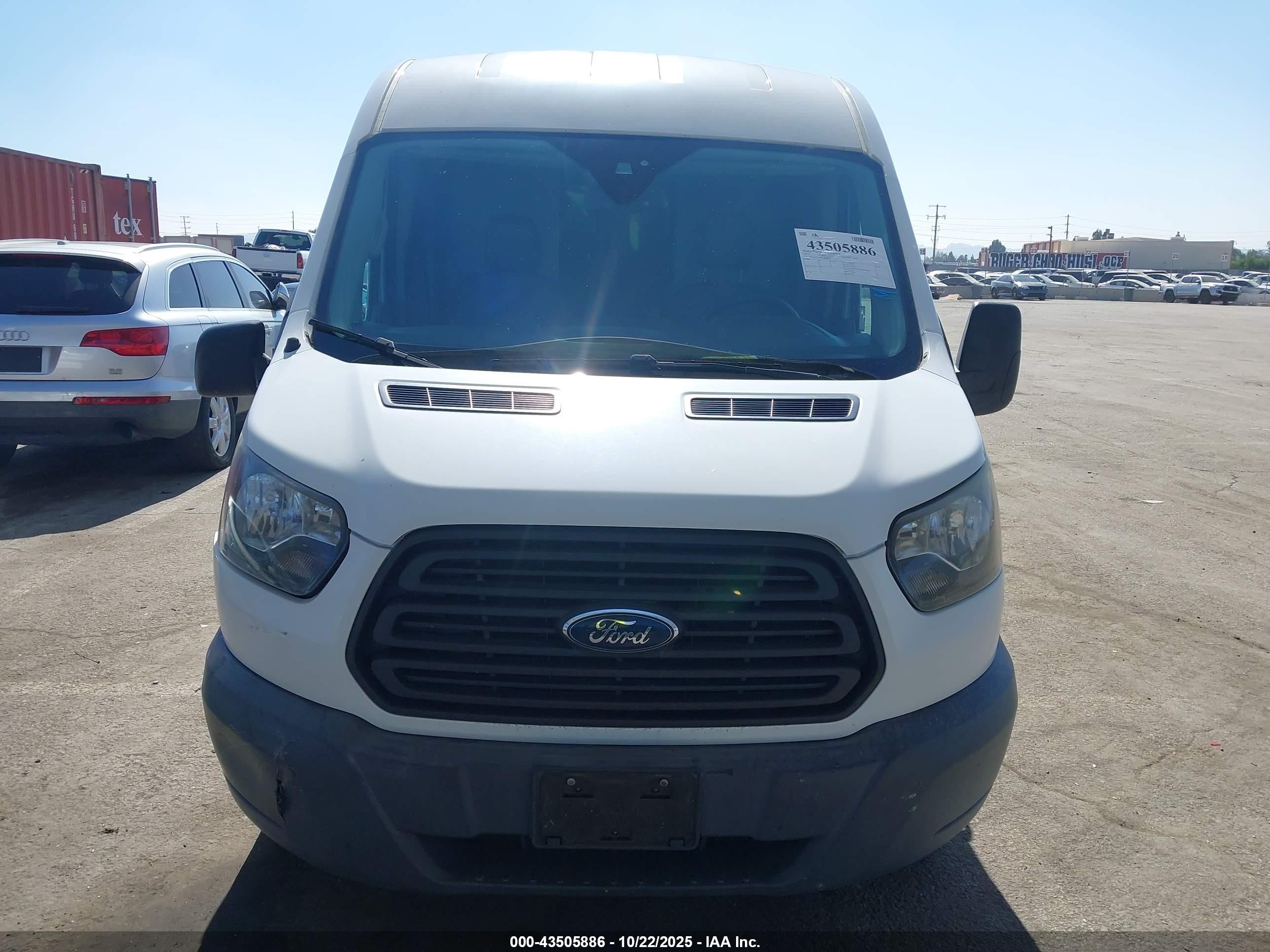 2017 Ford Transit-250   Белый vin: 1FTYR2CM8HKA71854