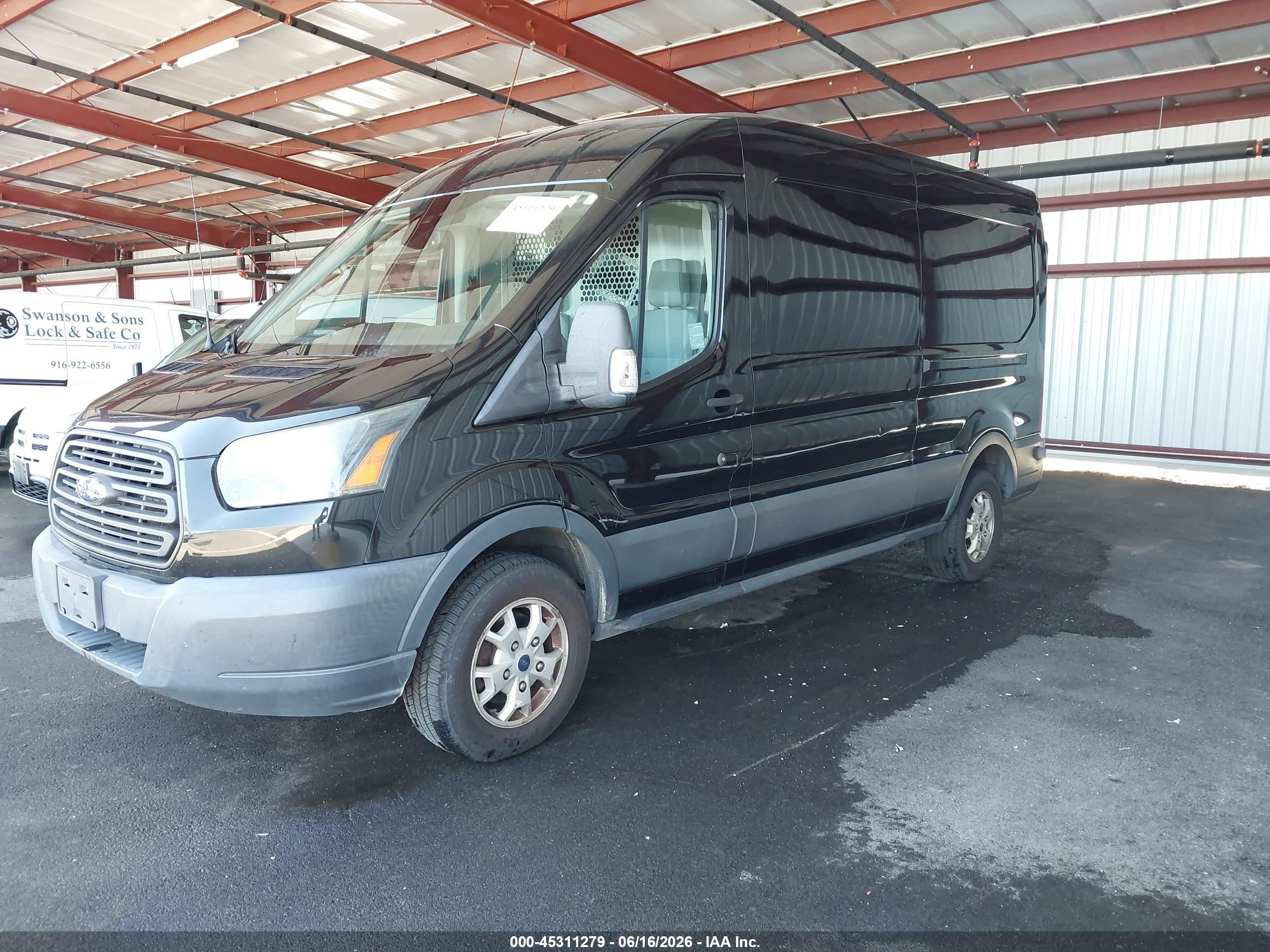 2015 Ford Transit-250   Black vin: 1FTYR2CMXFKA84540