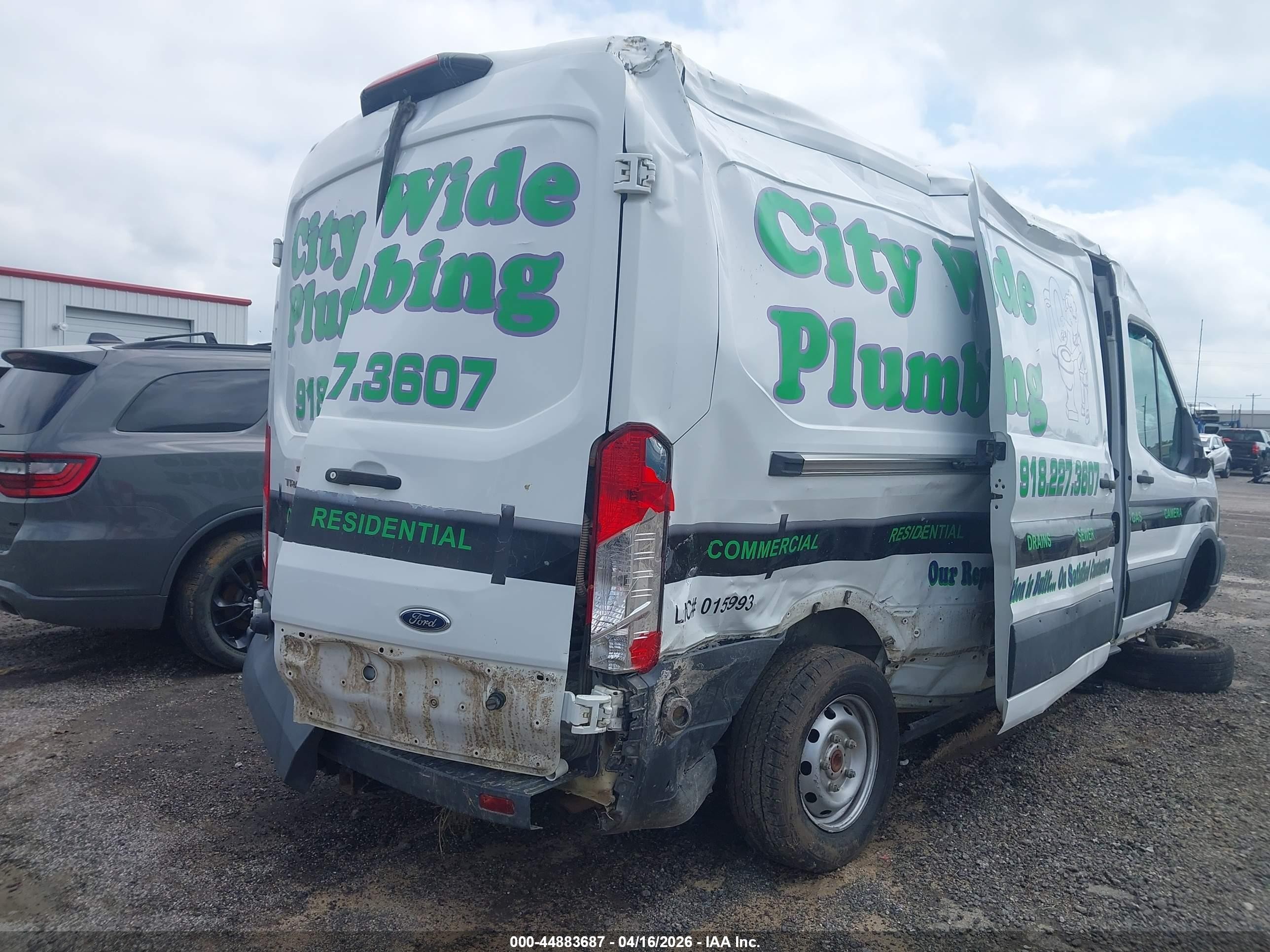 2018 Ford Transit-250   White vin: 1FTYR2CMXJKB40761