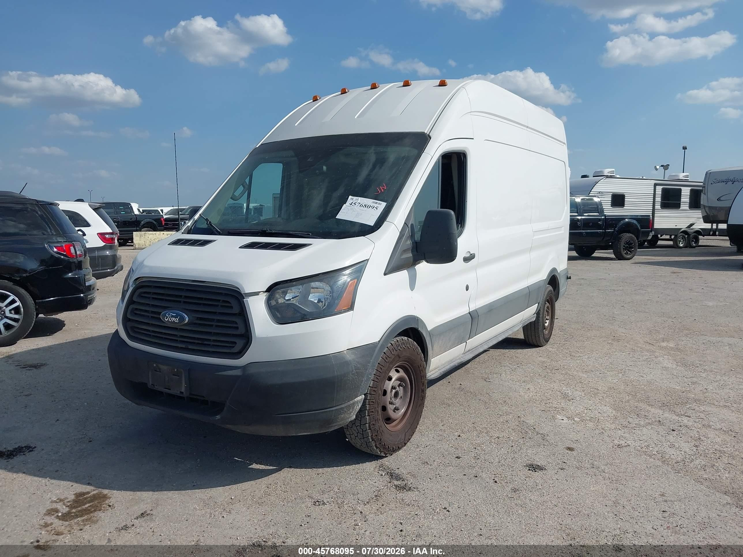 2015 Ford Transit-250   White vin: 1FTYR2XM1FKB04586