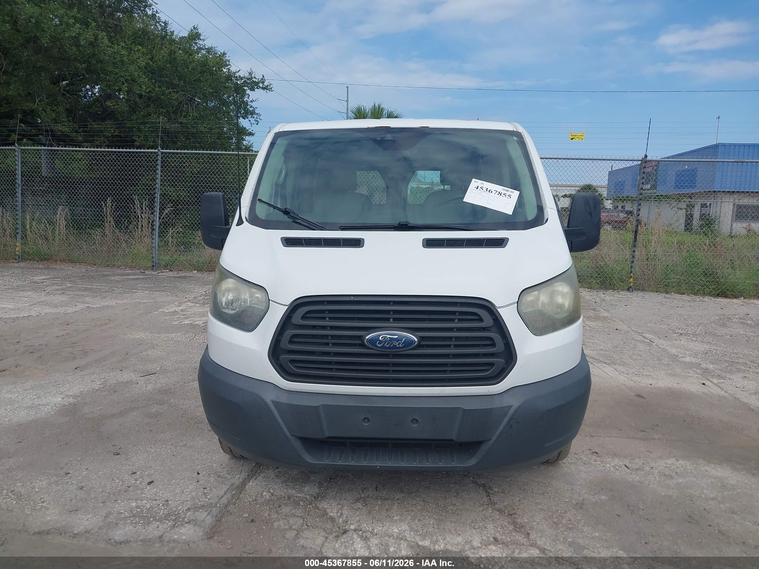 2016 Ford Transit-250 White vin: 1FTYR2ZM3GKB47468