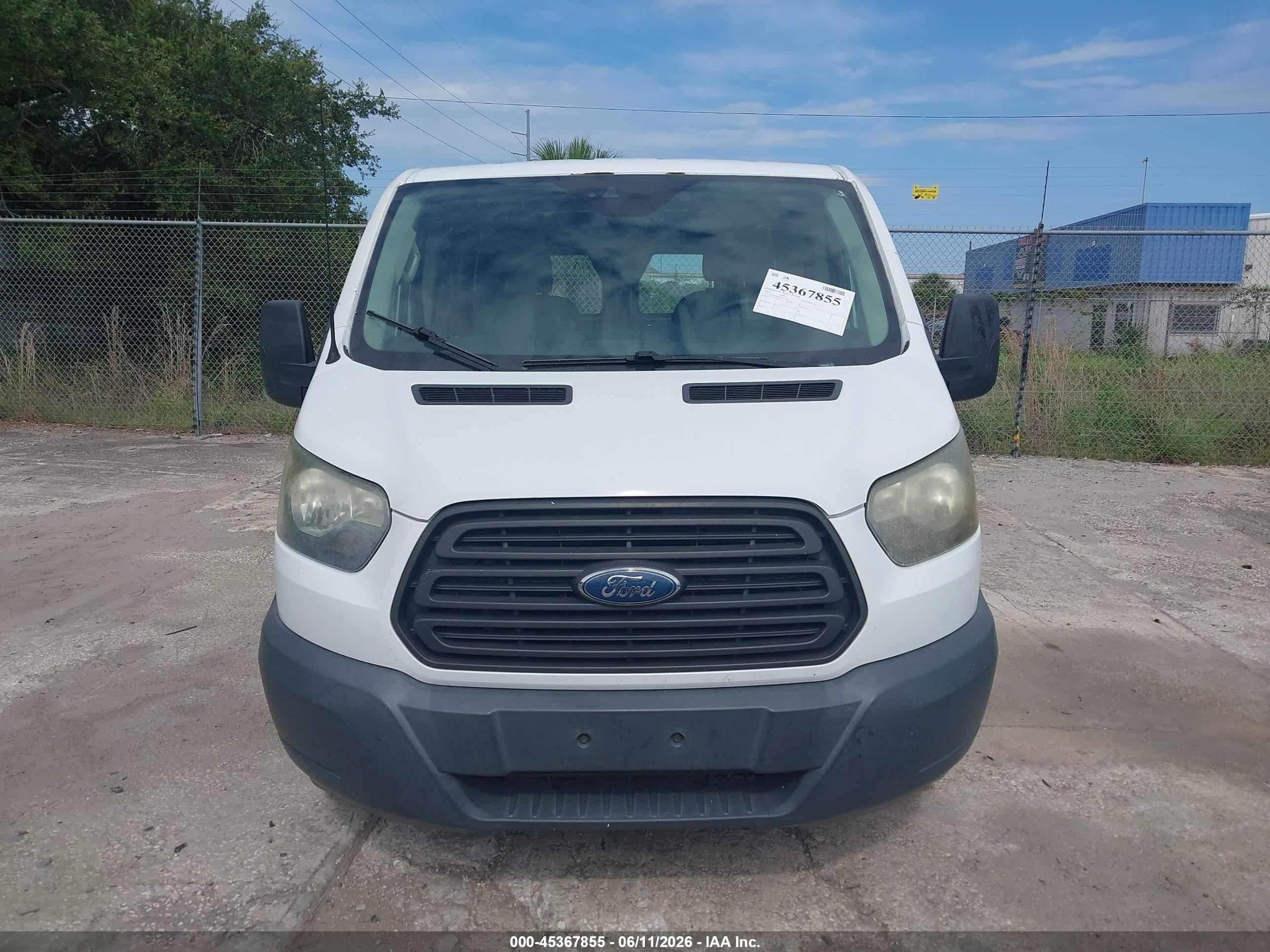 2016 Ford Transit-250 White vin: 1FTYR2ZM3GKB47468