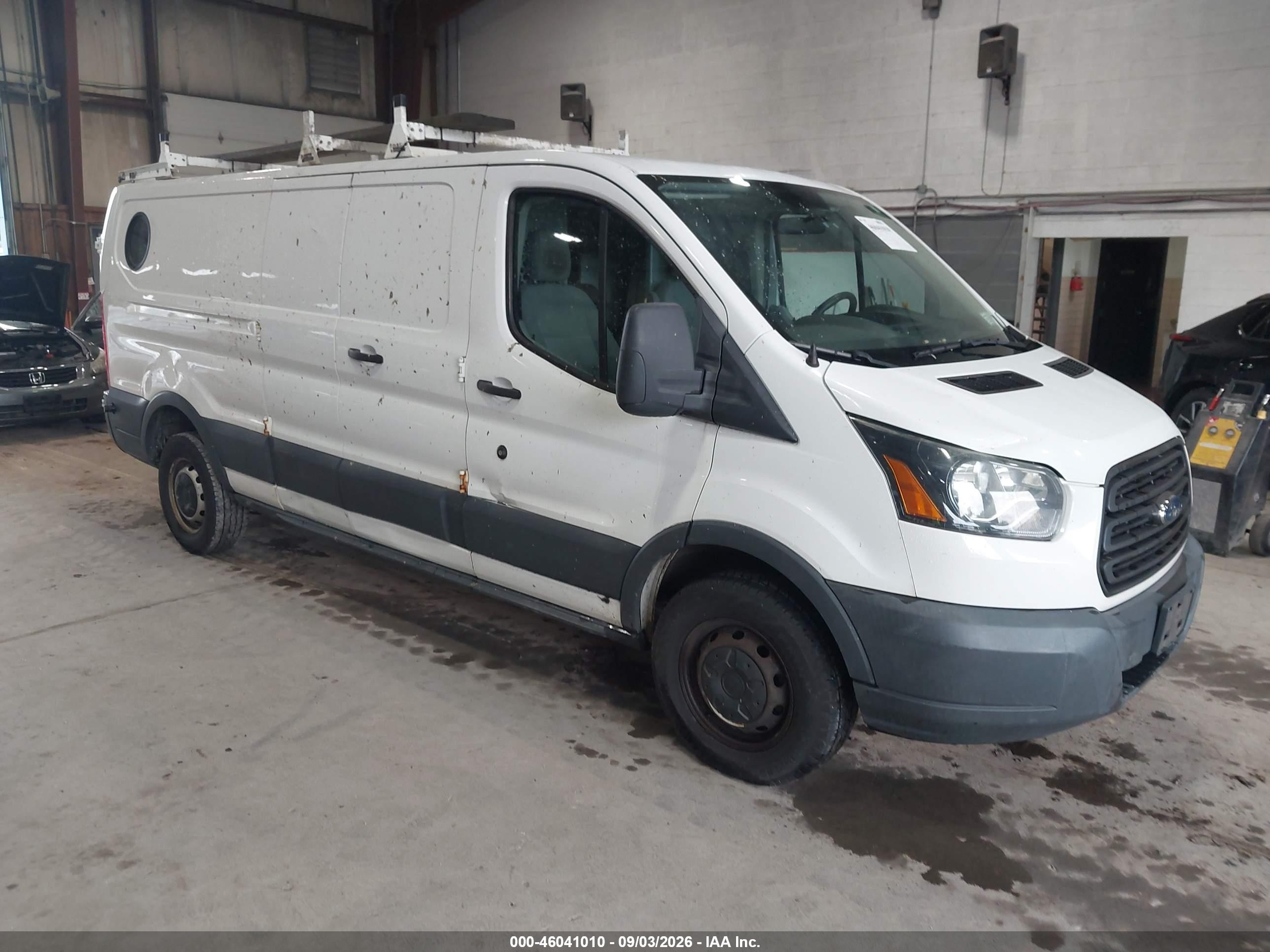 2015 Ford Transit-250   White vin: 1FTYR2ZMXFKA86814