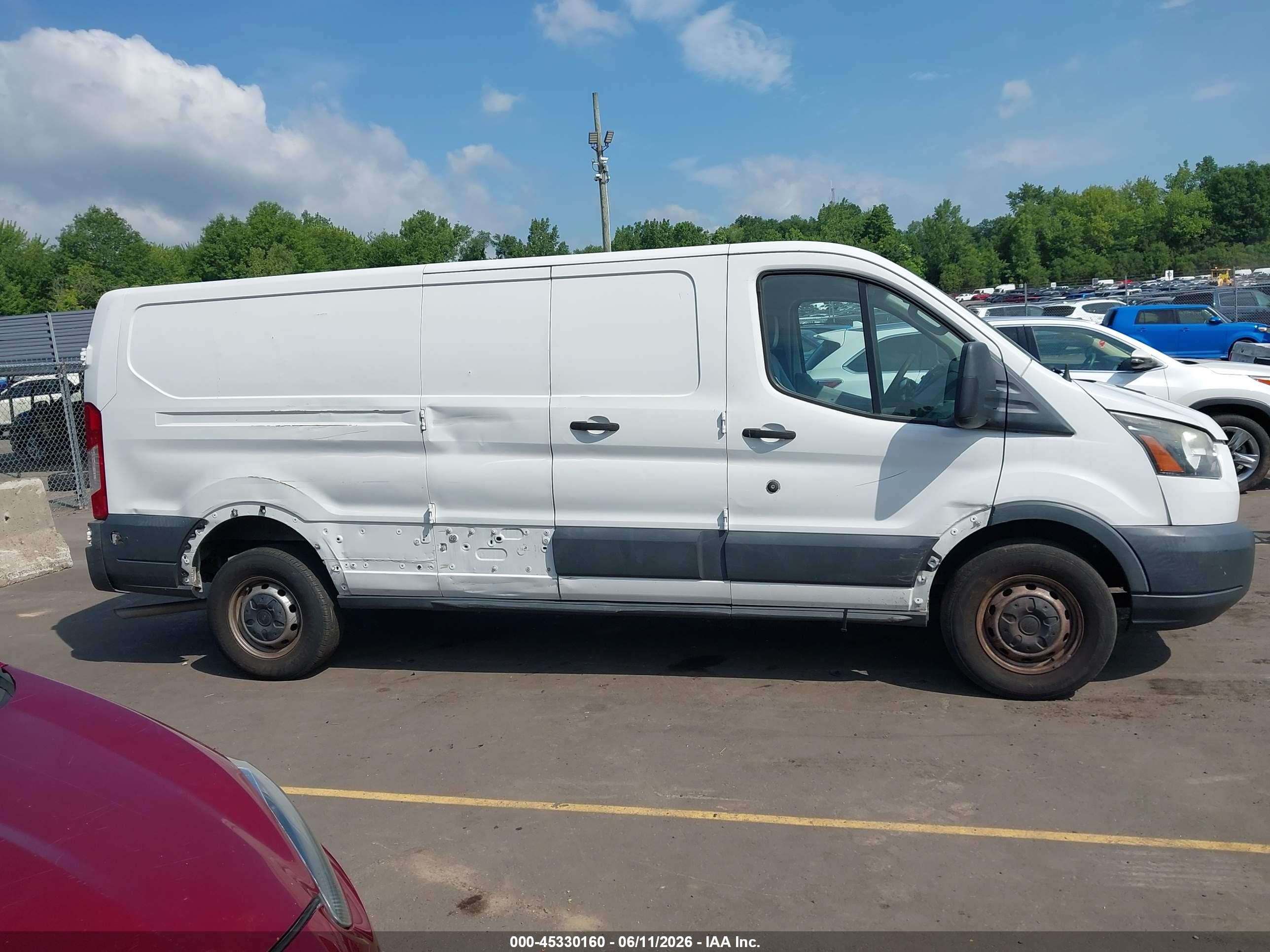 2017 Ford Transit-250   Белый vin: 1FTYR2ZMXHKB14243
