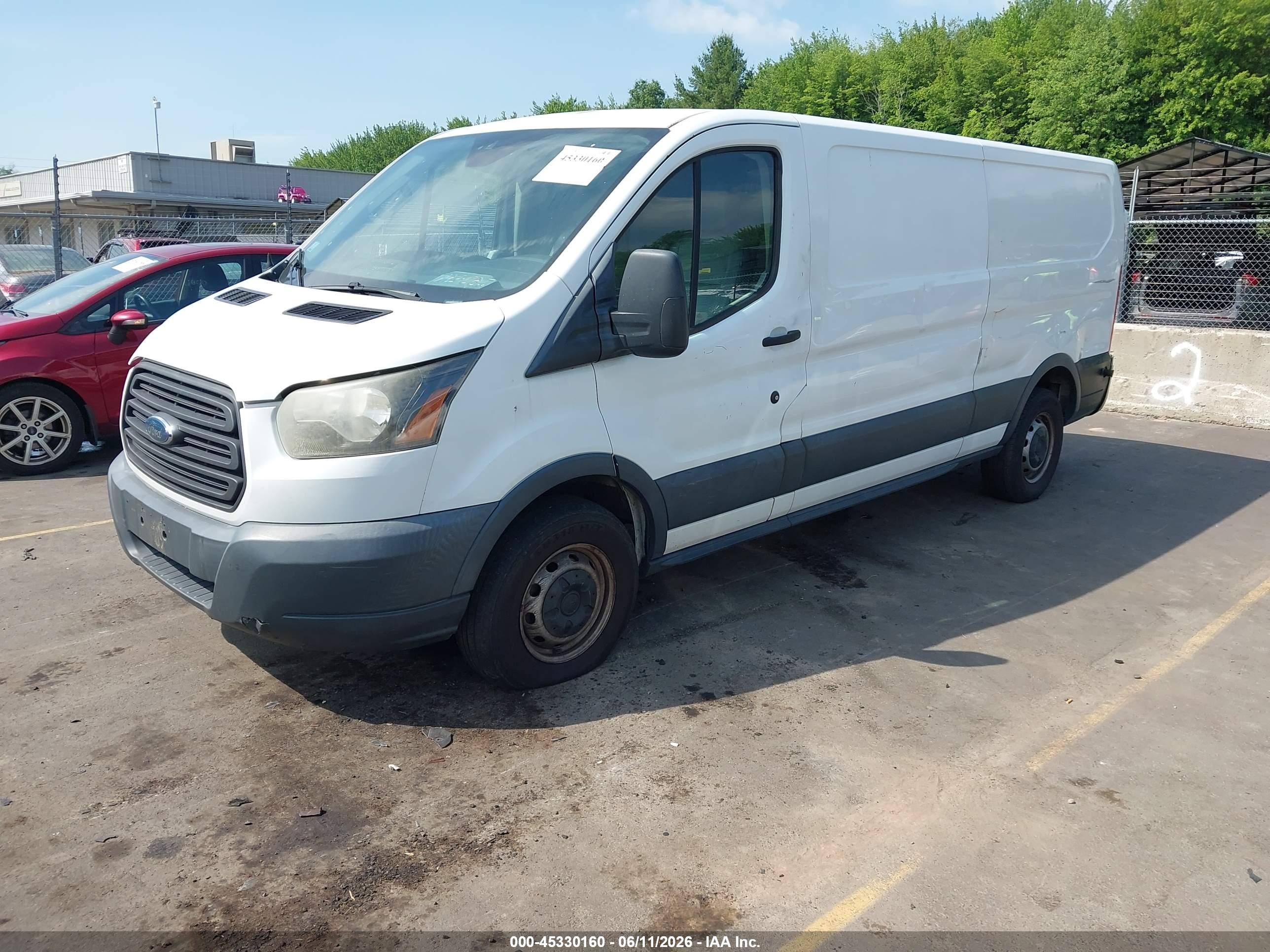 2017 Ford Transit-250   Белый vin: 1FTYR2ZMXHKB14243
