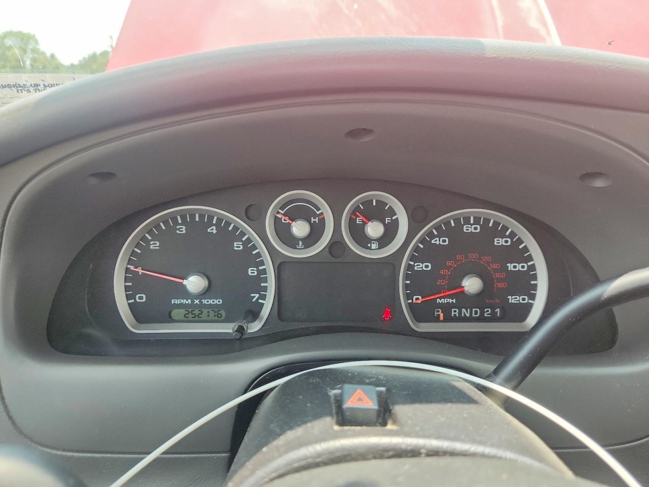 2005 Ford Ranger Super Cab Красный vin: 1FTYR44E15PA53469