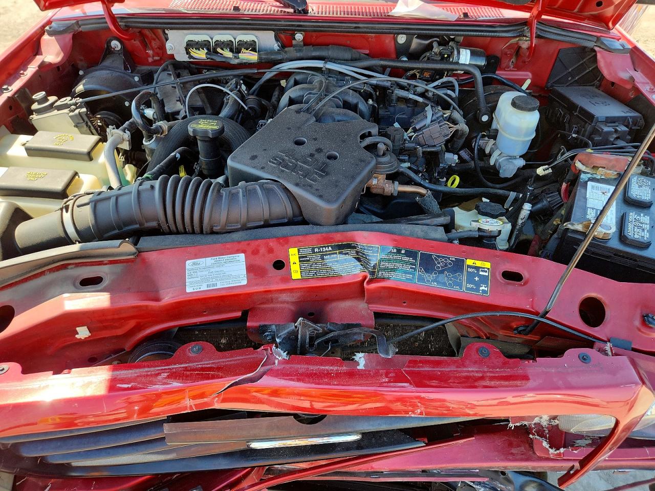 2009 Ford Ranger Super Cab Red vin: 1FTYR44E39PA00830