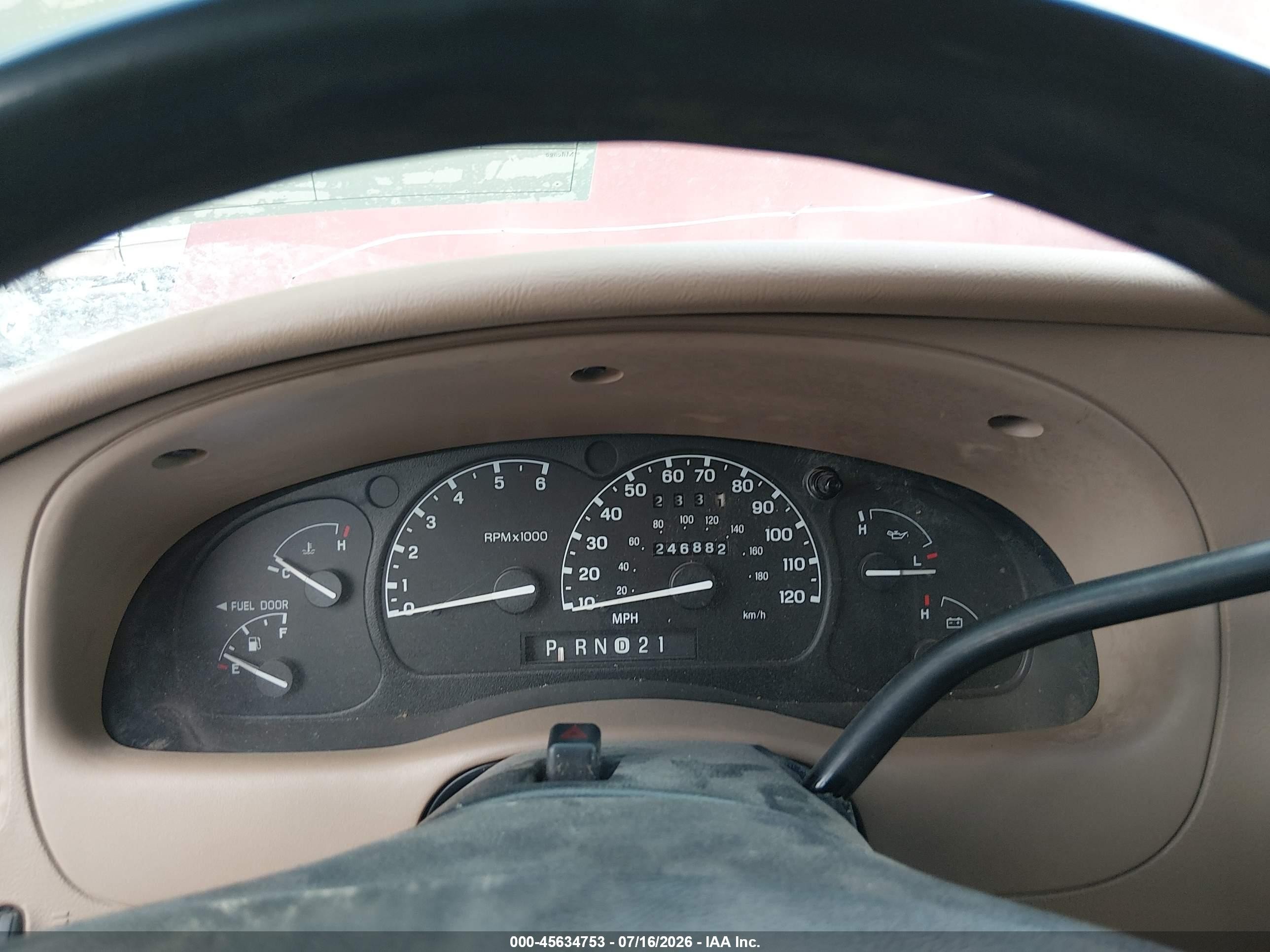 2002 Ford Ranger Xlt Red vin: 1FTYR44E42TA42923