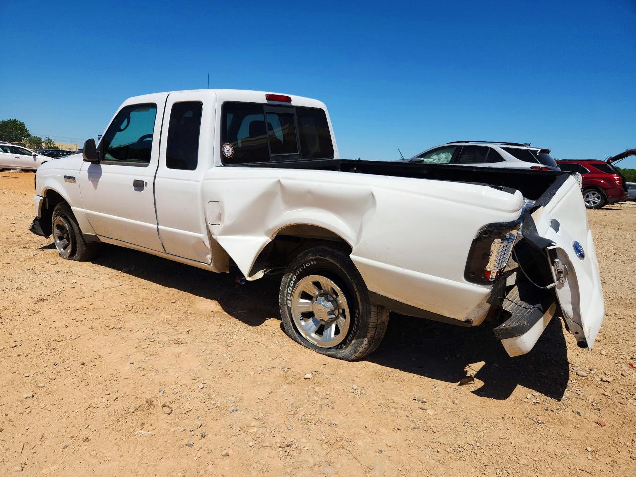 2009 Ford Ranger Super Cab White vin: 1FTYR44E49PA58588
