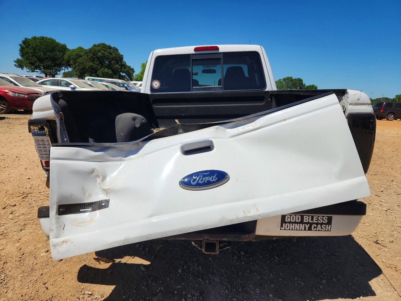 2009 Ford Ranger Super Cab White vin: 1FTYR44E49PA58588