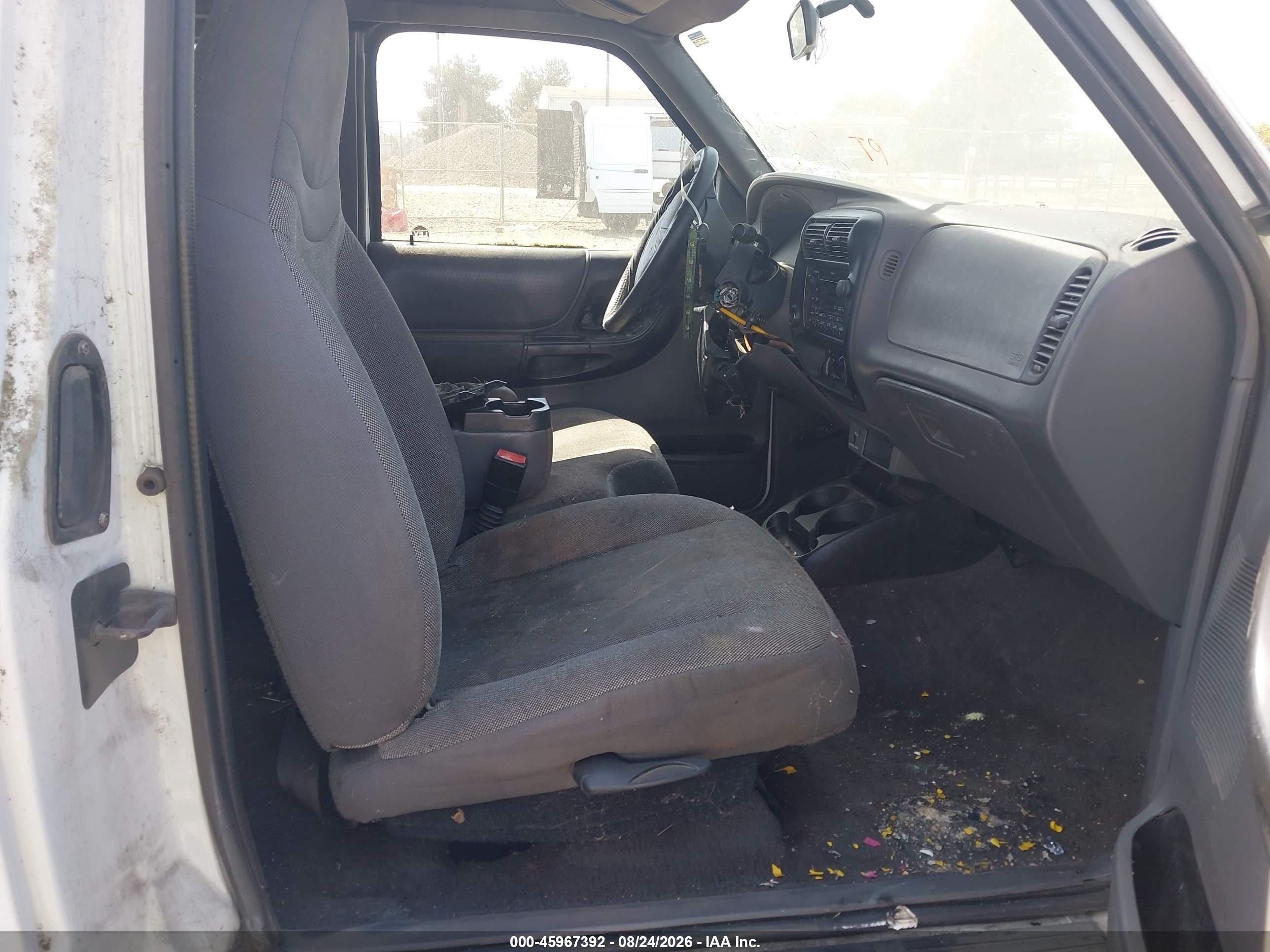 2002 Ford Ranger Xlt White vin: 1FTYR44E52PA67743
