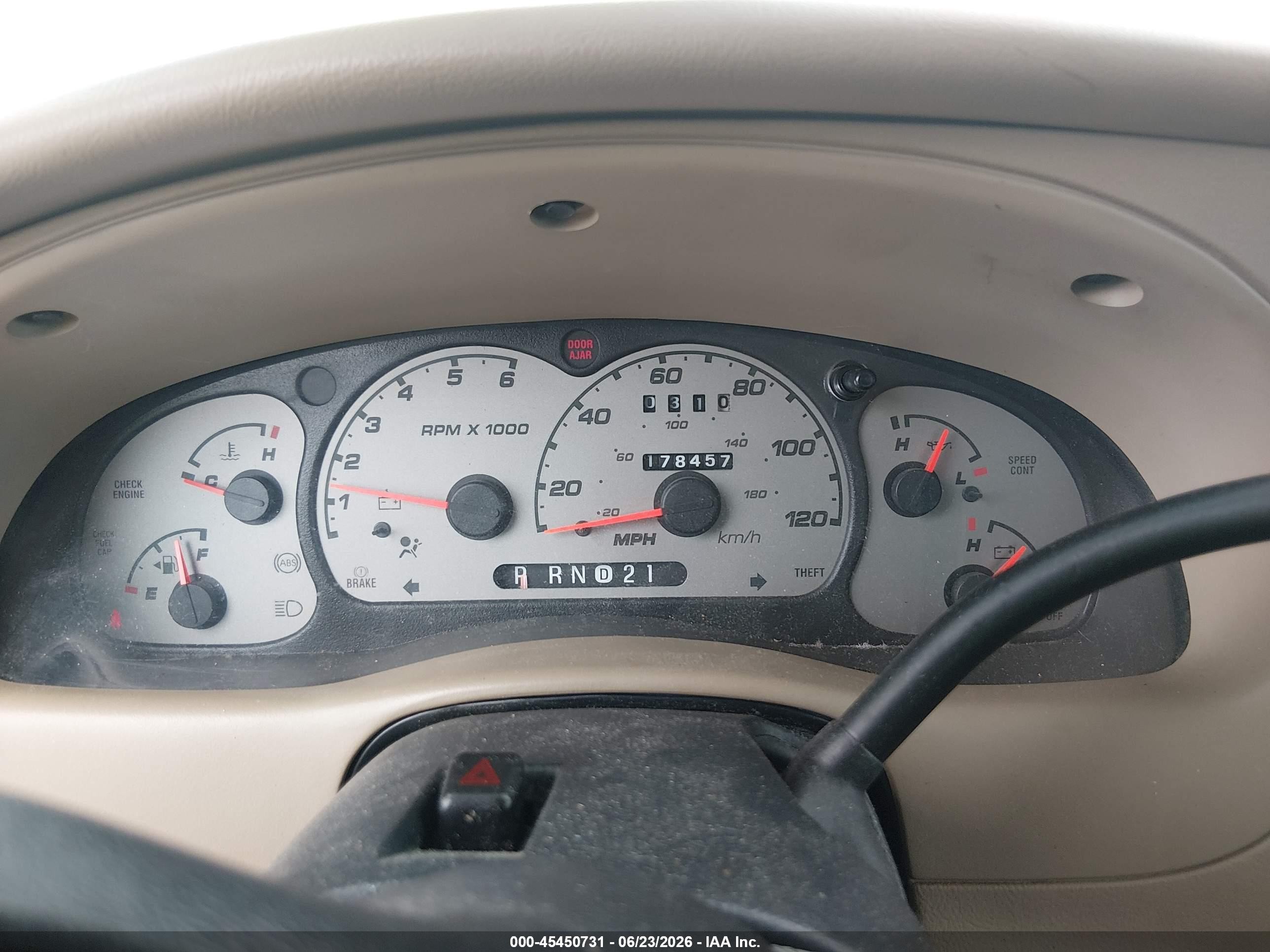 2003 Ford Ranger Xlt Gold vin: 1FTYR44E53PA94491