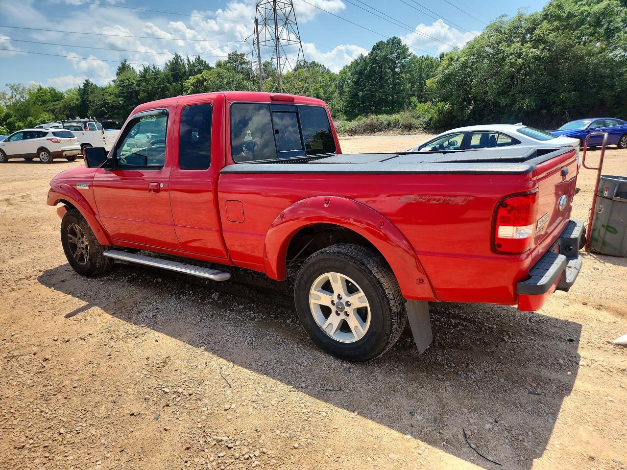 2006 Ford Ranger Super Cab Red vin: 1FTYR44E56PA37602
