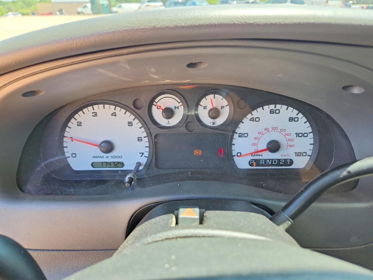 2006 Ford Ranger Super Cab Red vin: 1FTYR44E56PA37602