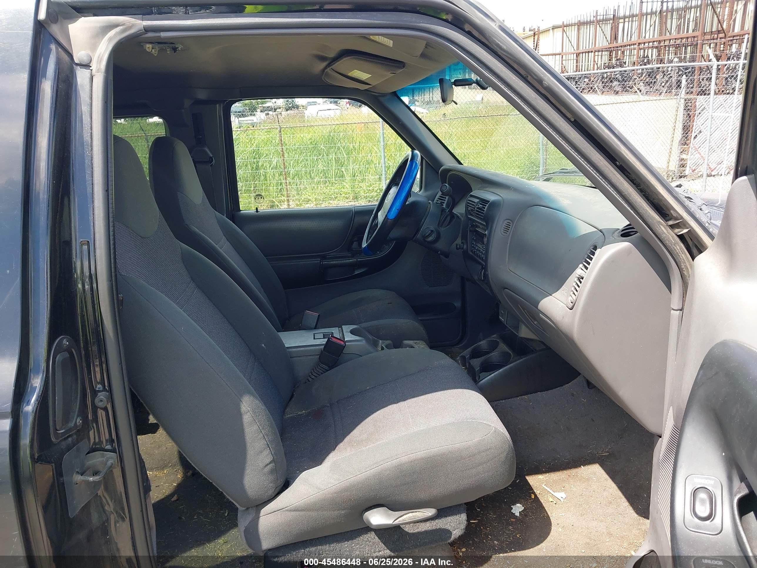 2002 Ford Ranger Xlt Black vin: 1FTYR44E62TA07140