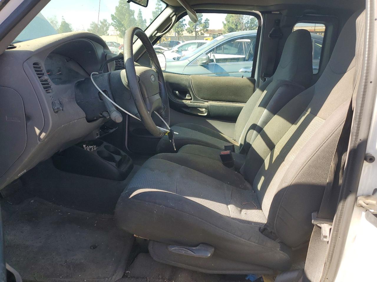 2003 Ford Ranger Super Cab White vin: 1FTYR44E63PA26085