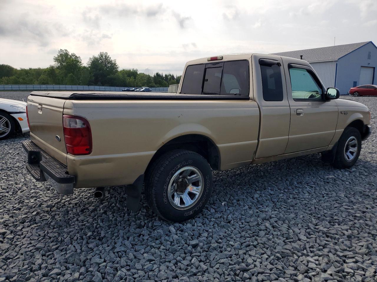 2002 Ford Ranger Super Cab Gold vin: 1FTYR44U02PB16726