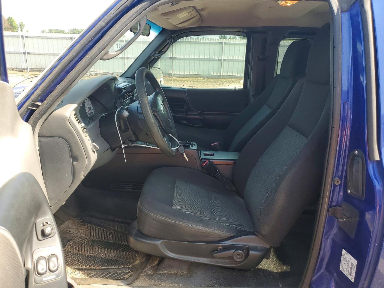 2004 Ford Ranger Super Cab Blue vin: 1FTYR44U04PA01384