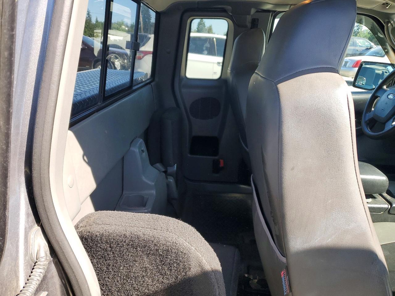 2008 Ford Ranger Super Cab Gray vin: 1FTYR44U08PA26128