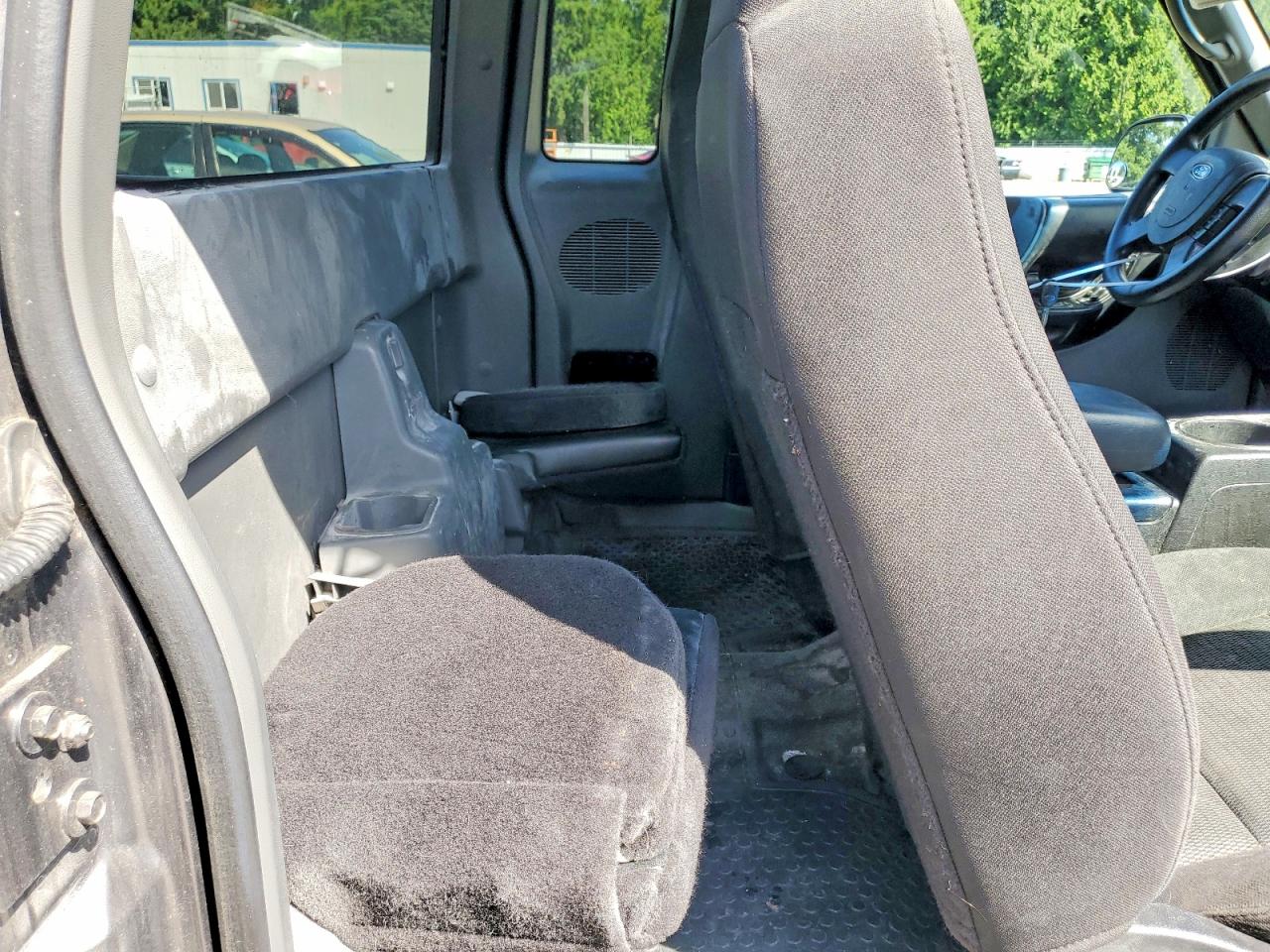 2004 Ford Ranger Super Cab Gray vin: 1FTYR44U14PA49234