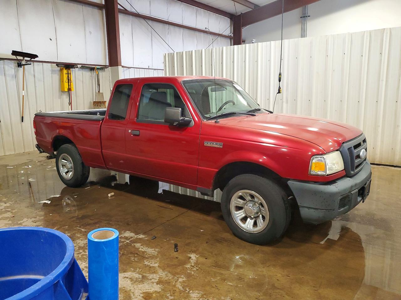 2006 Ford Ranger Super Cab Red vin: 1FTYR44U16PA76694