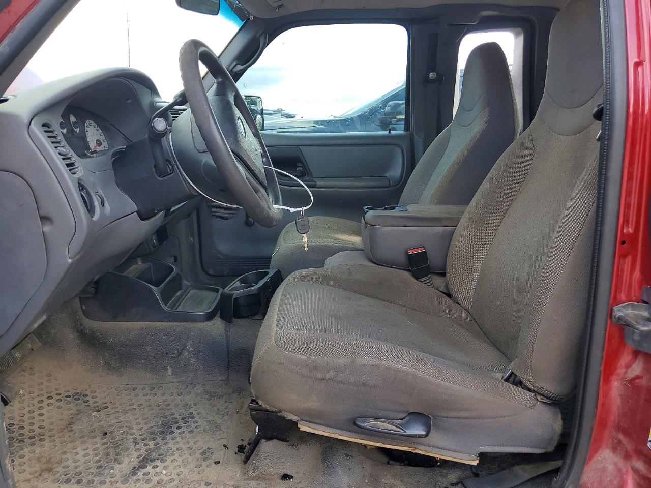 2008 Ford Ranger Super Cab Red vin: 1FTYR44U18PA70896