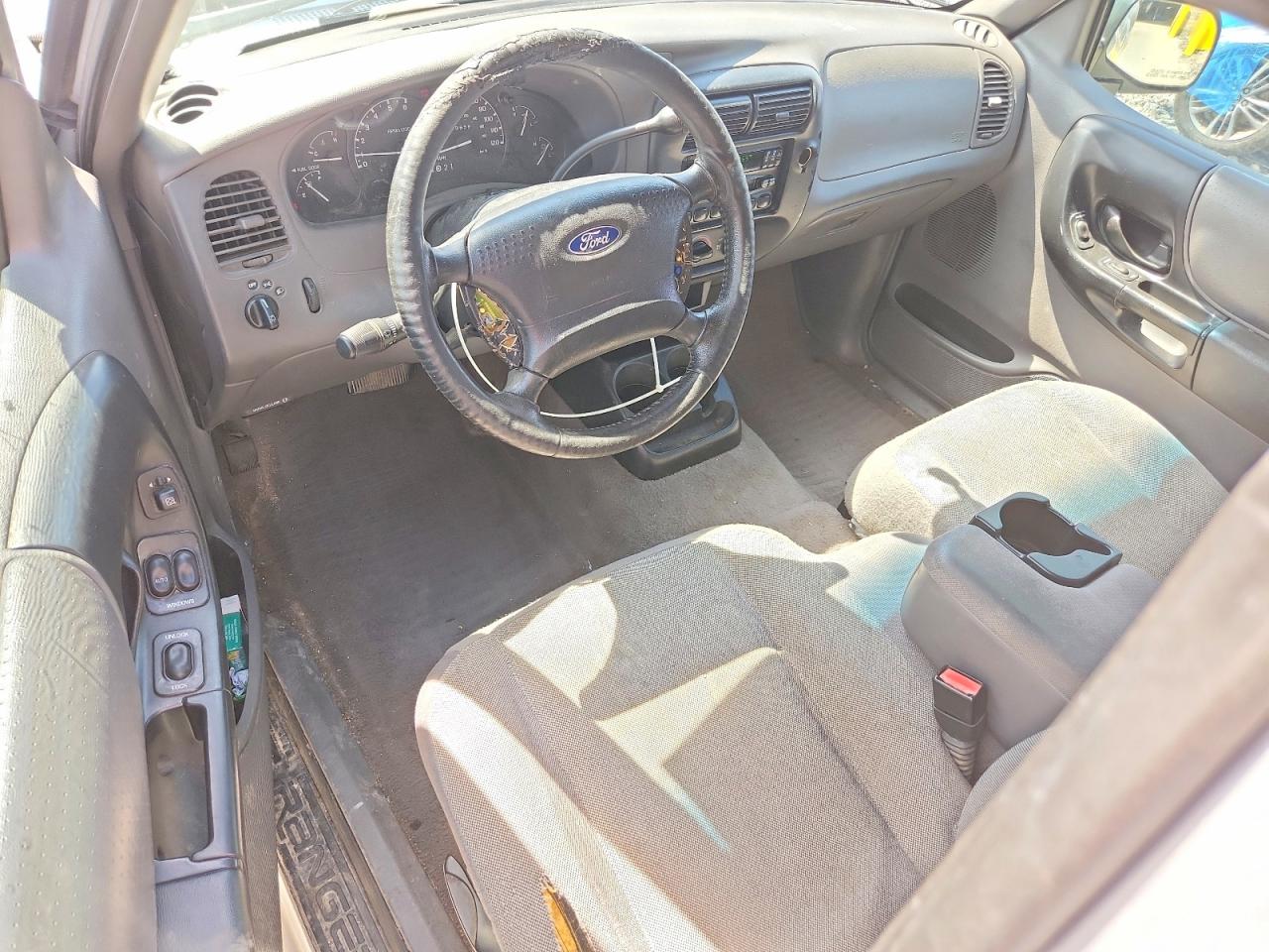 2002 Ford Ranger Super Cab Silver vin: 1FTYR44U32PA31895