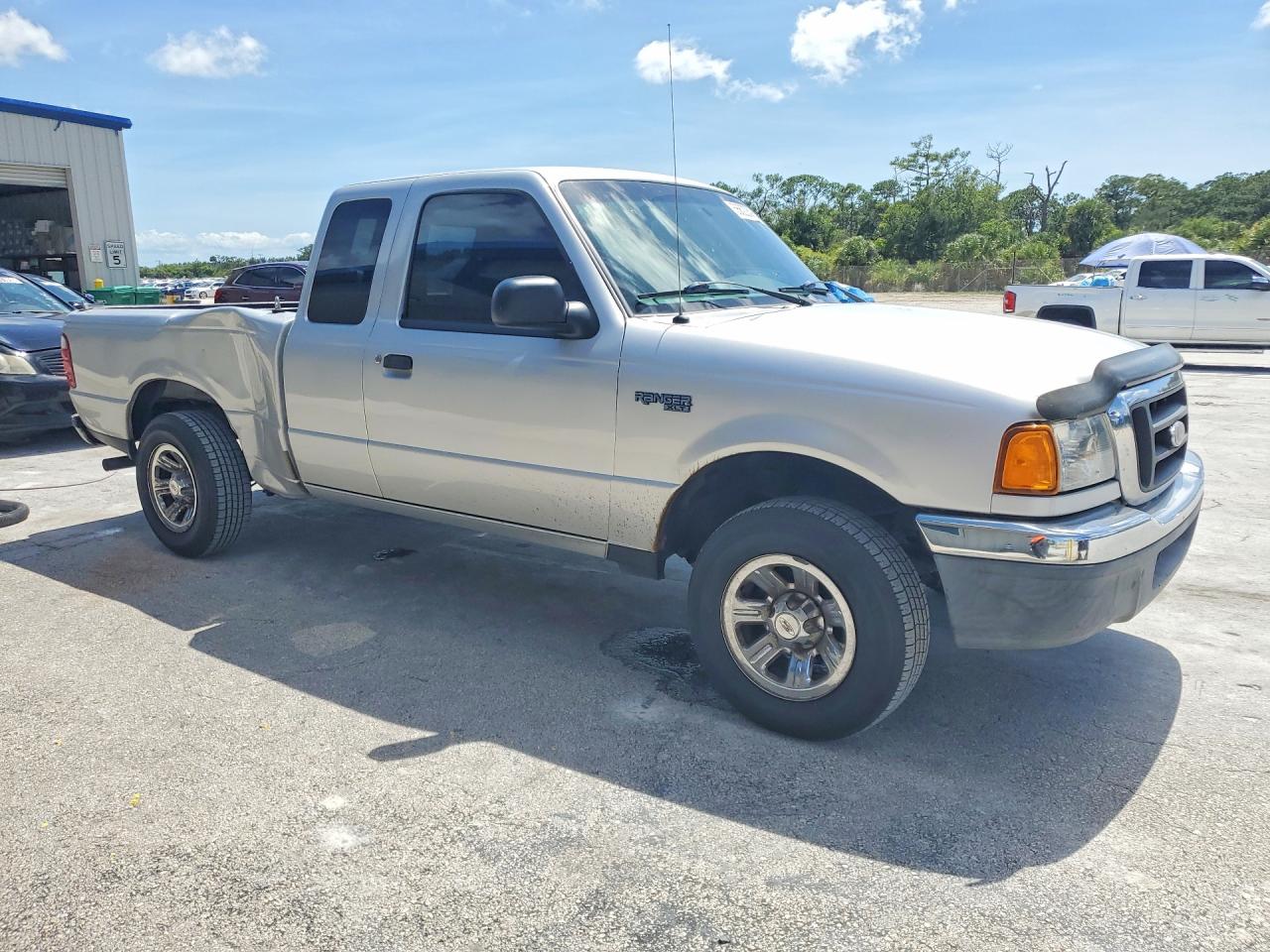 2004 Ford Ranger Super Cab Silver vin: 1FTYR44U34PA51812