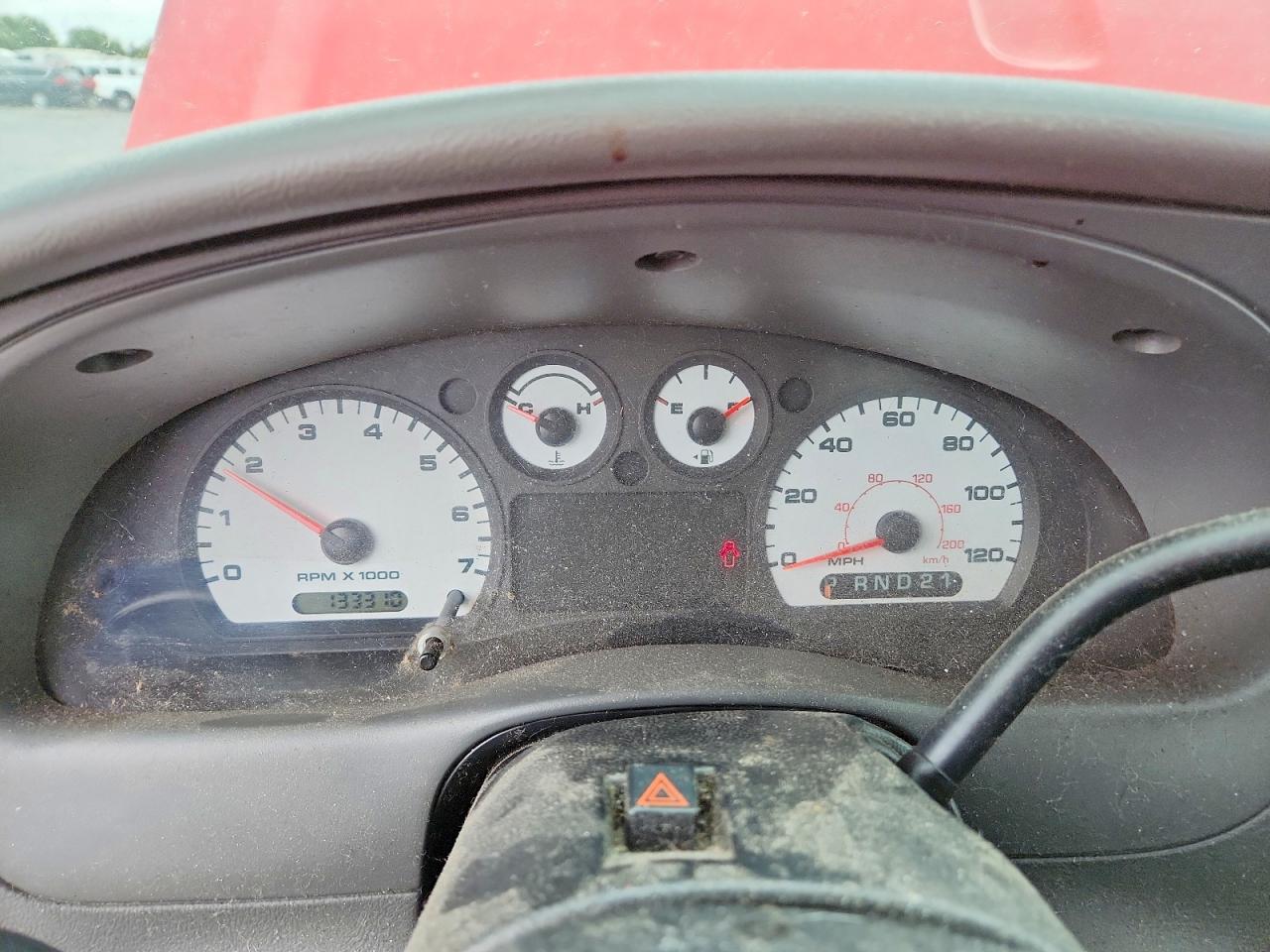 2004 Ford Ranger Super Cab Red vin: 1FTYR44U44PA98928