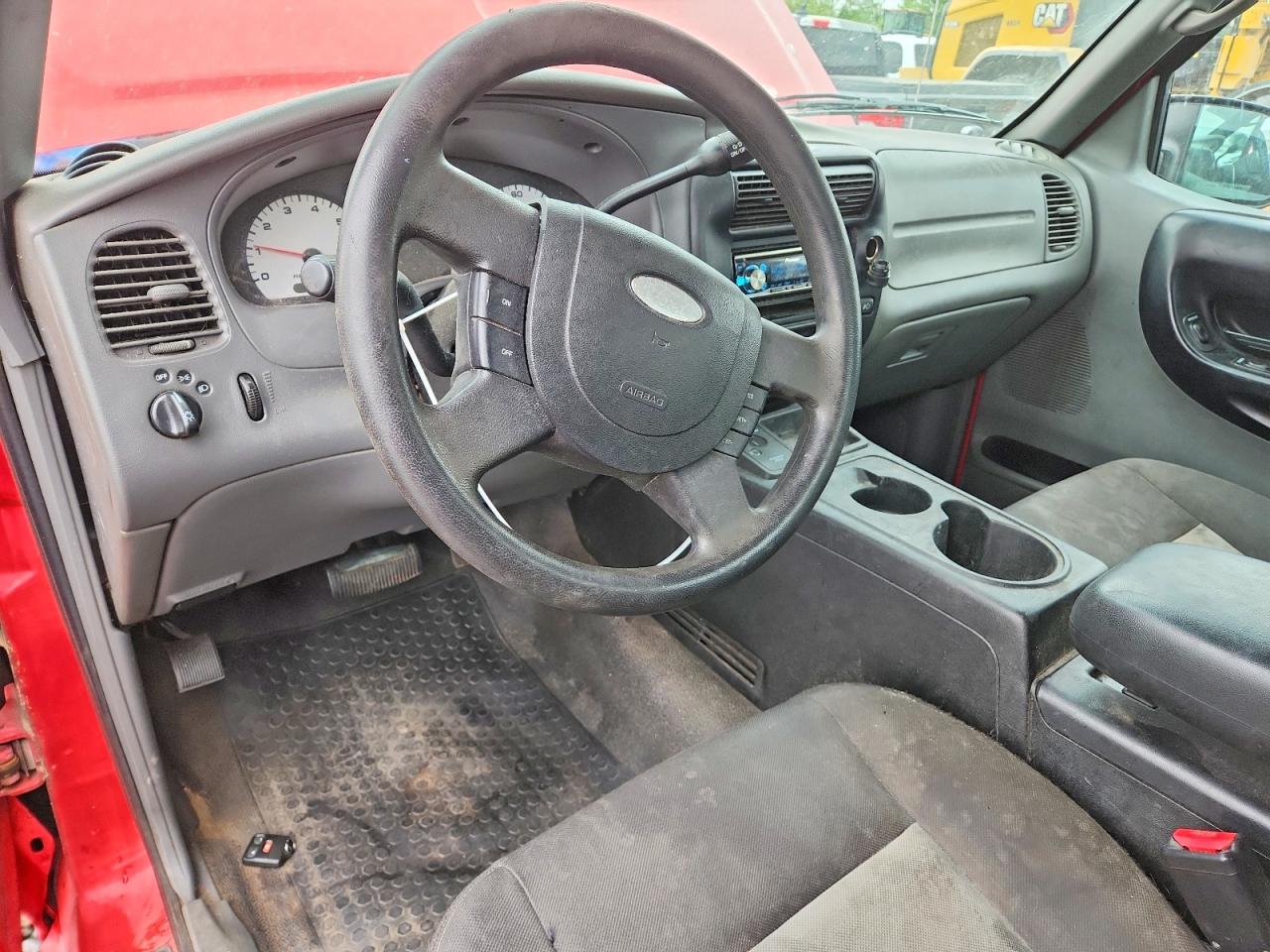 2004 Ford Ranger Super Cab Red vin: 1FTYR44U44PA98928