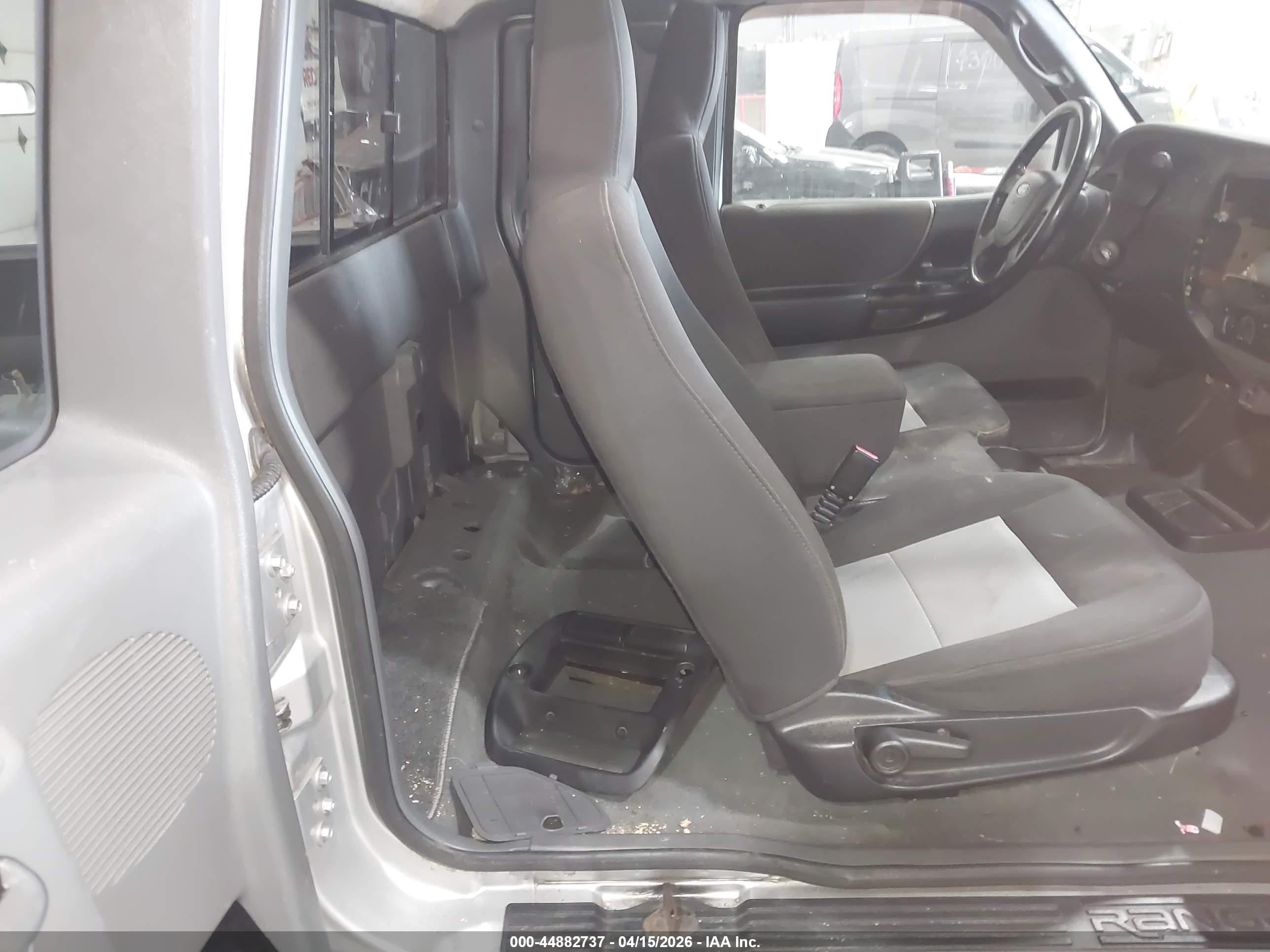 2004 Ford Ranger Edge/tremor/xlt Silver vin: 1FTYR44U44PB64104