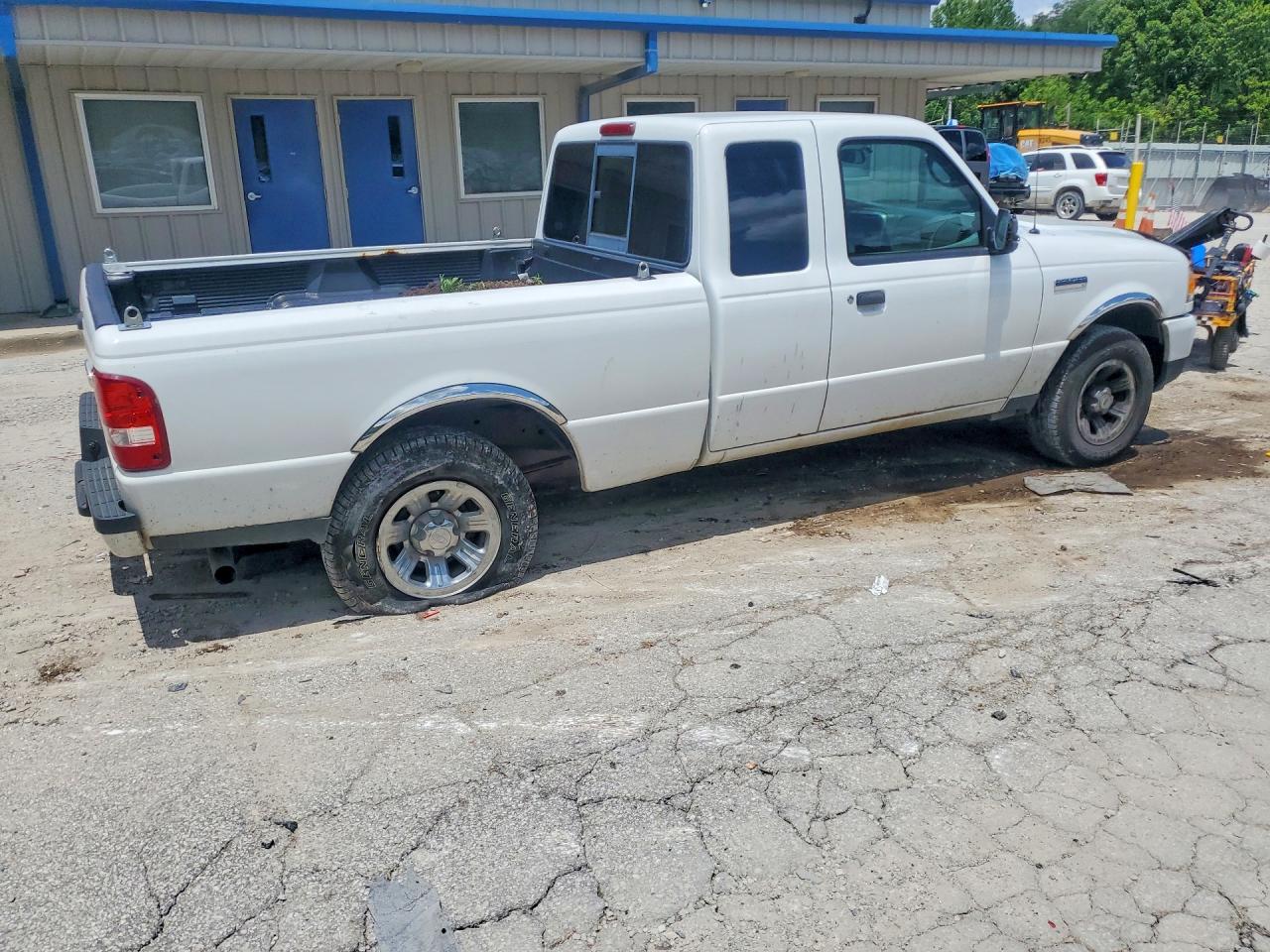 2007 Ford Ranger Super Cab Белый vin: 1FTYR44U47PA26325