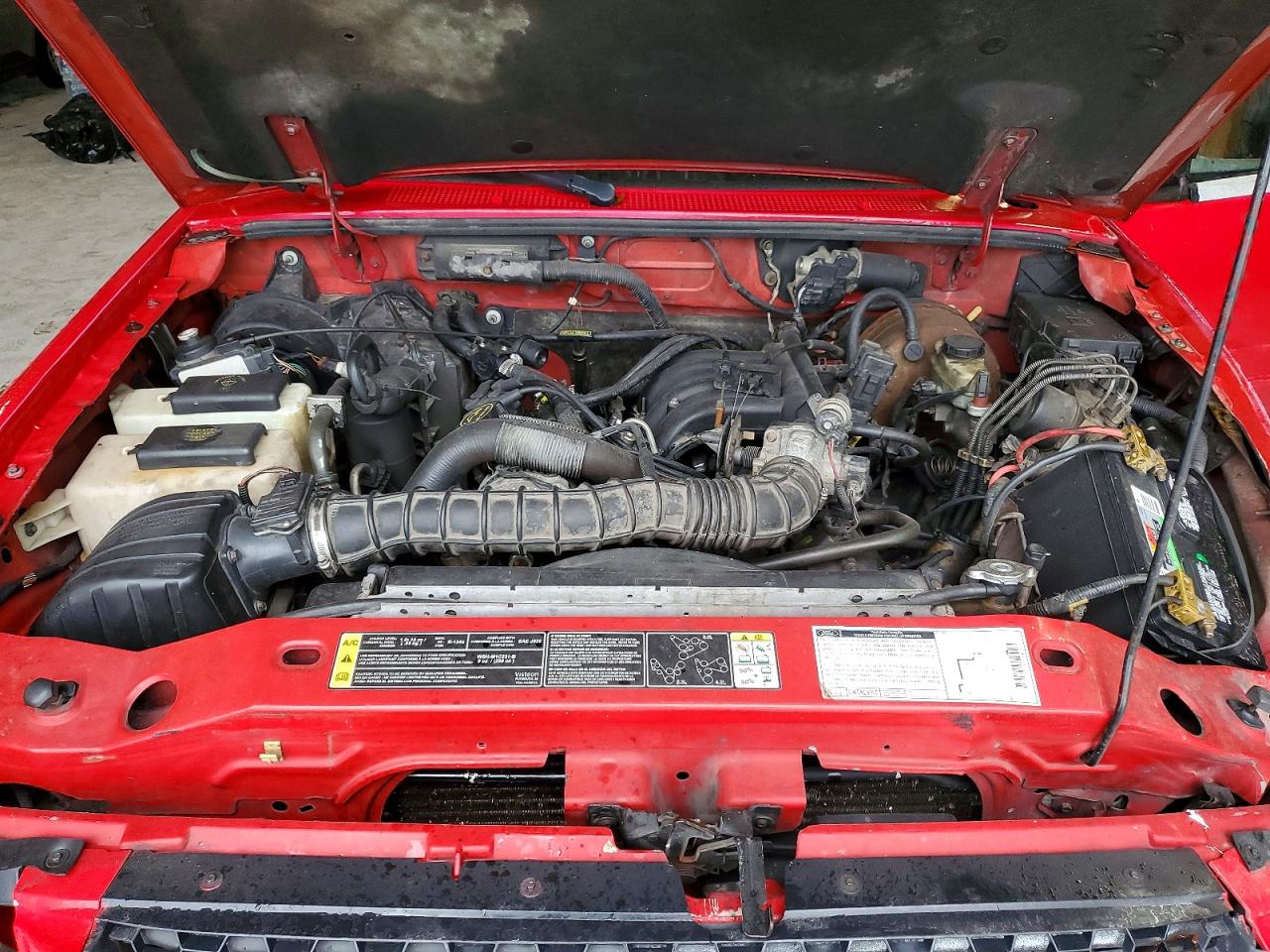 2002 Ford Ranger Super Cab Red vin: 1FTYR44U52PB07603