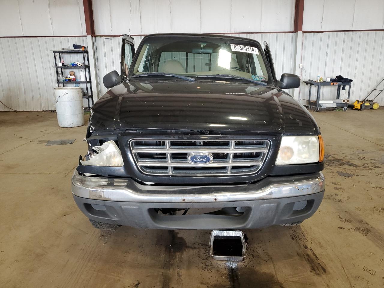 2002 Ford Ranger Super Cab Black vin: 1FTYR44U52TA05385