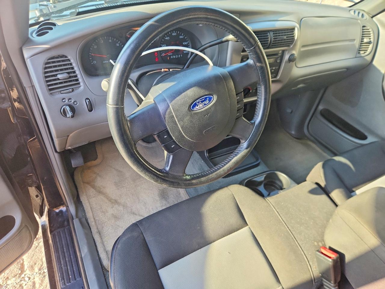 2004 Ford Ranger Super Cab Black vin: 1FTYR44U54PA95911